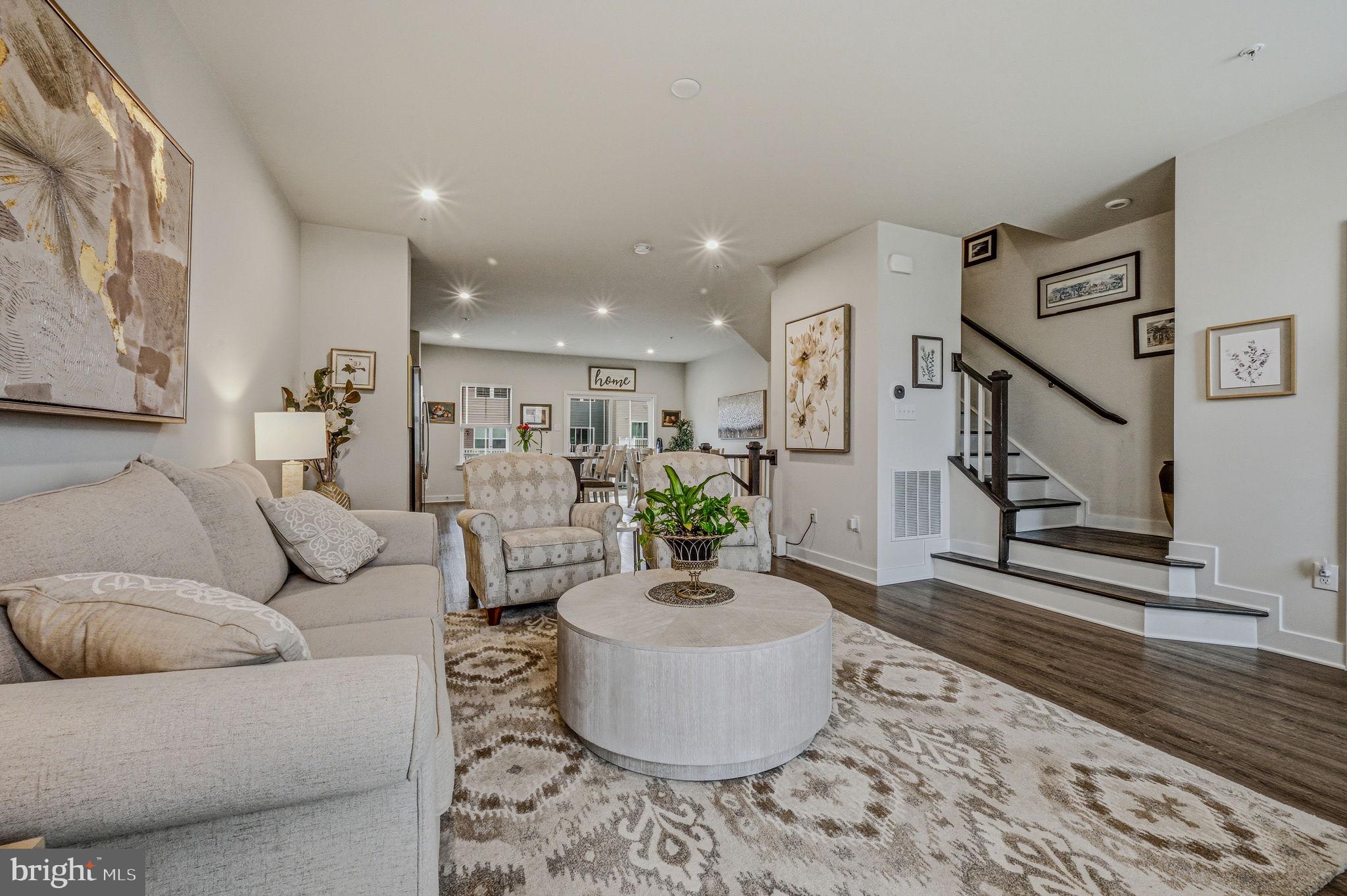 MAPLEVIEW - Residential