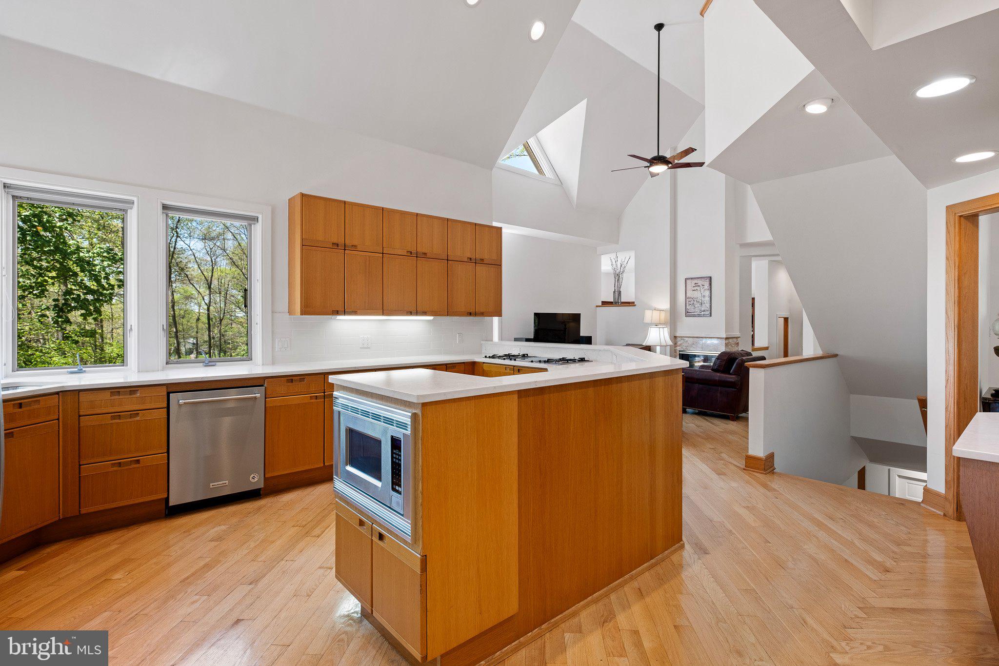 QUAIL CROSSING - Residential