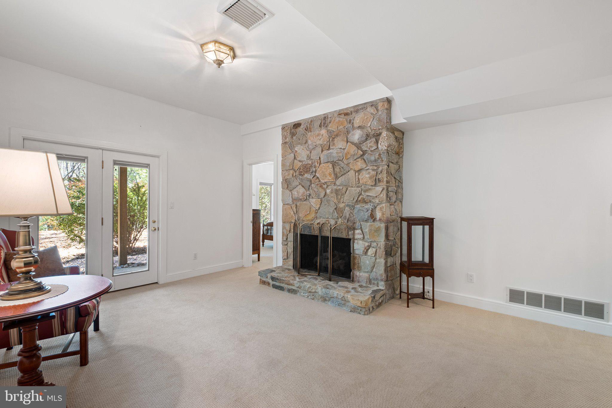 QUAIL CROSSING - Residential