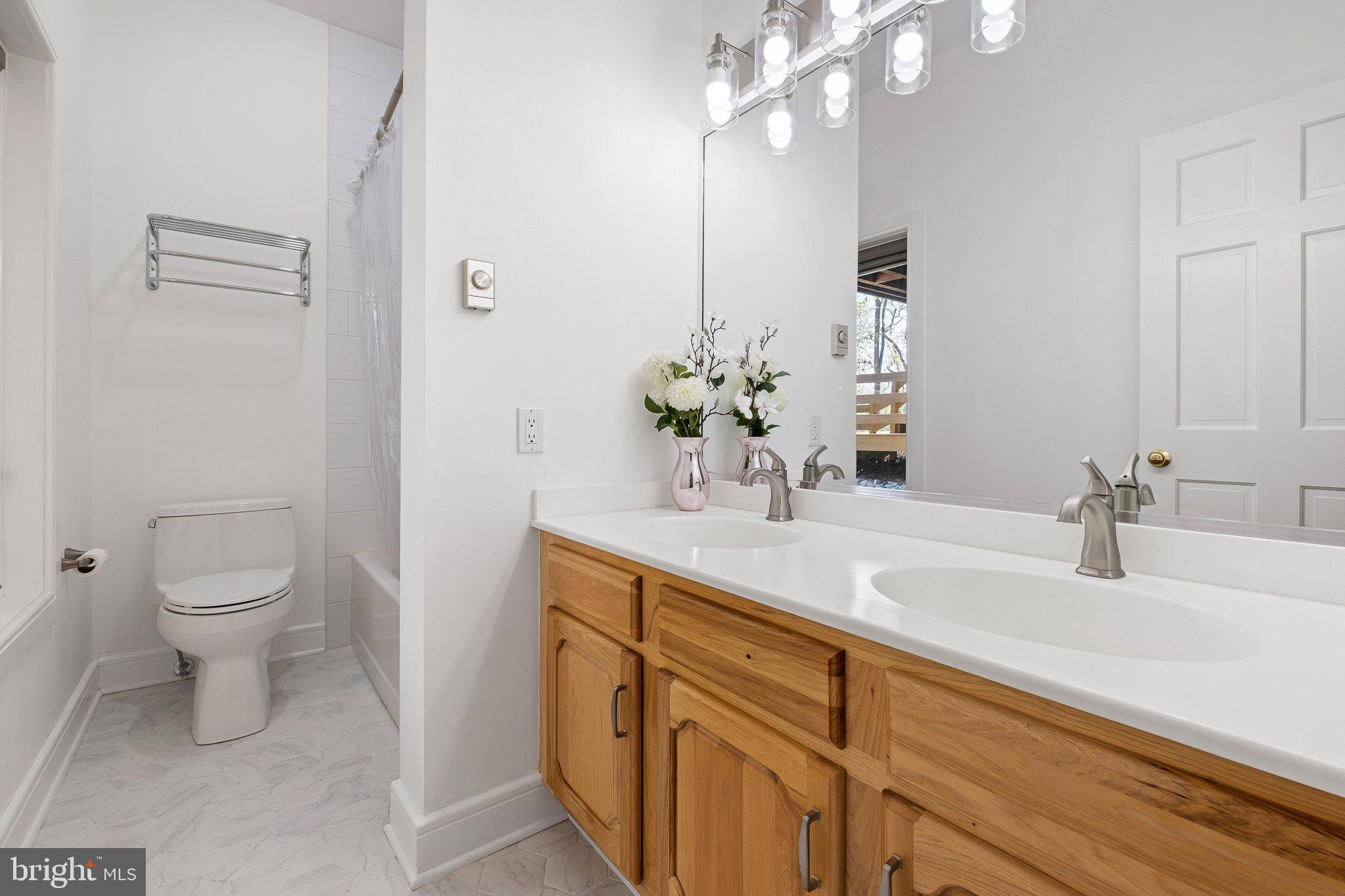 QUAIL CROSSING - Residential
