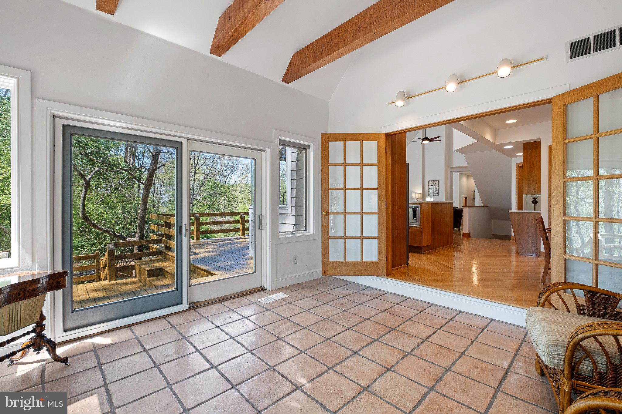 QUAIL CROSSING - Residential