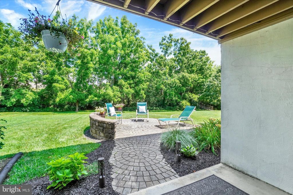 Photo of 1082 Hammon Avenue, EPHRATA, PA 17522 (MLS # PALA2072852)