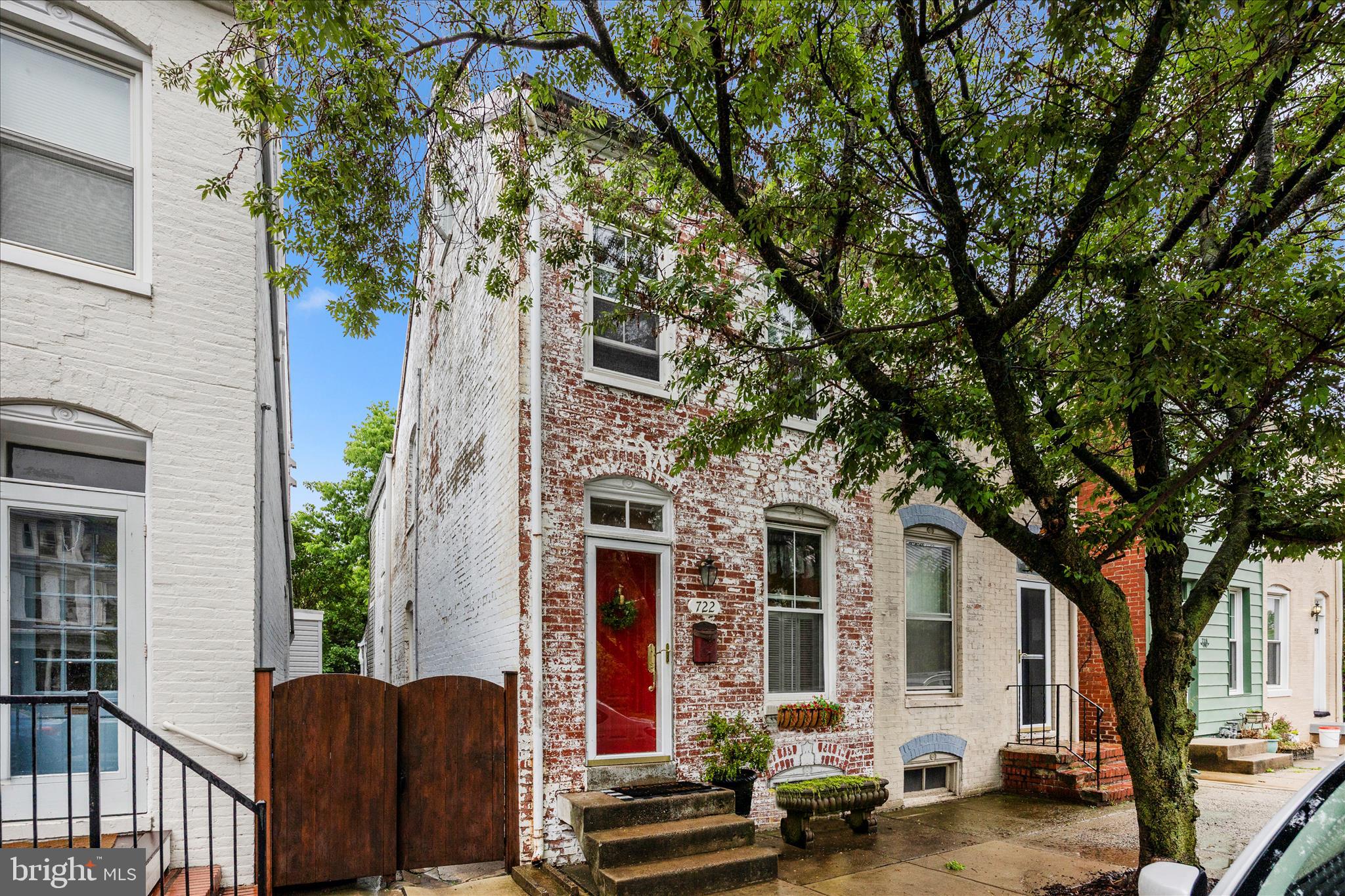DOWNTOWN FREDERICK - Residential