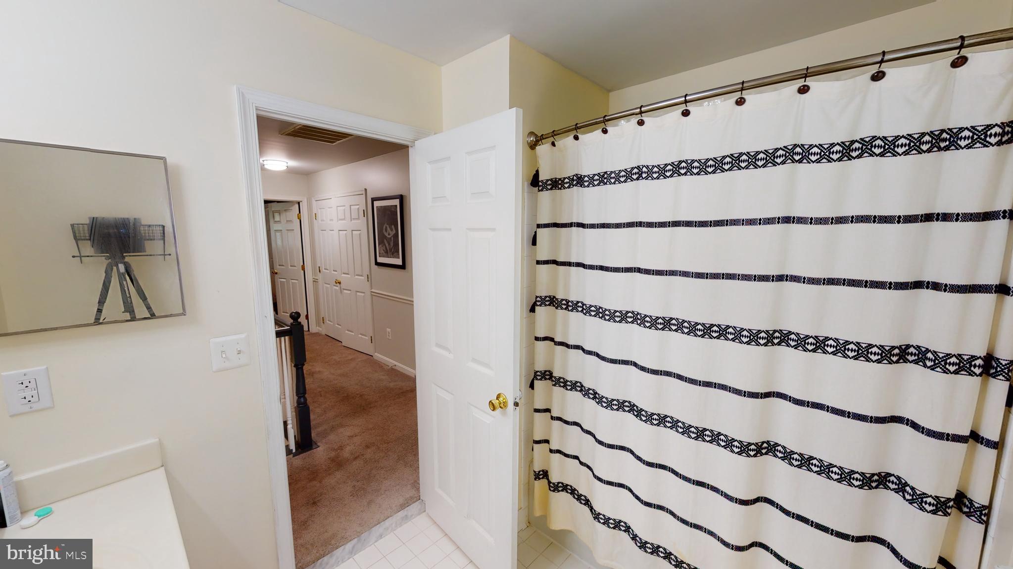 SWAN POINT - Residential