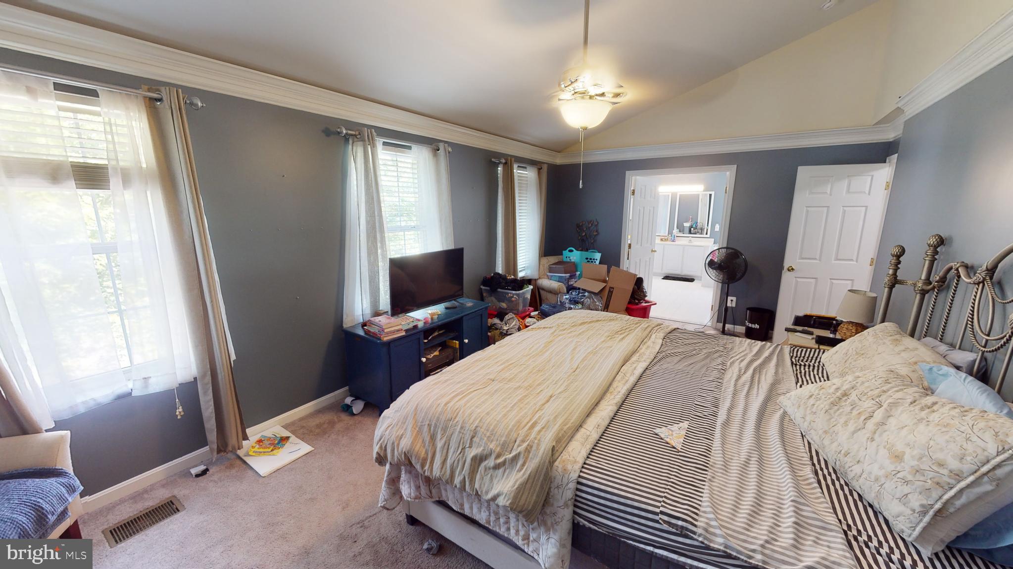 SWAN POINT - Residential