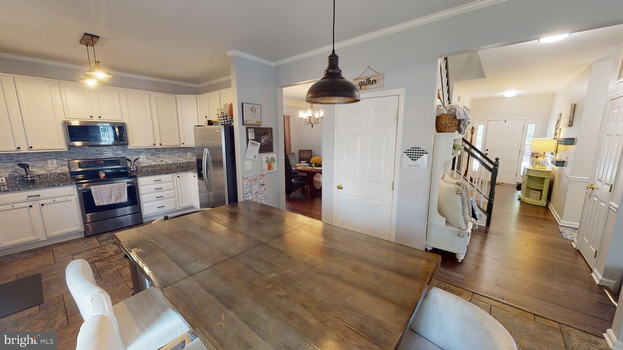 SWAN POINT - Residential