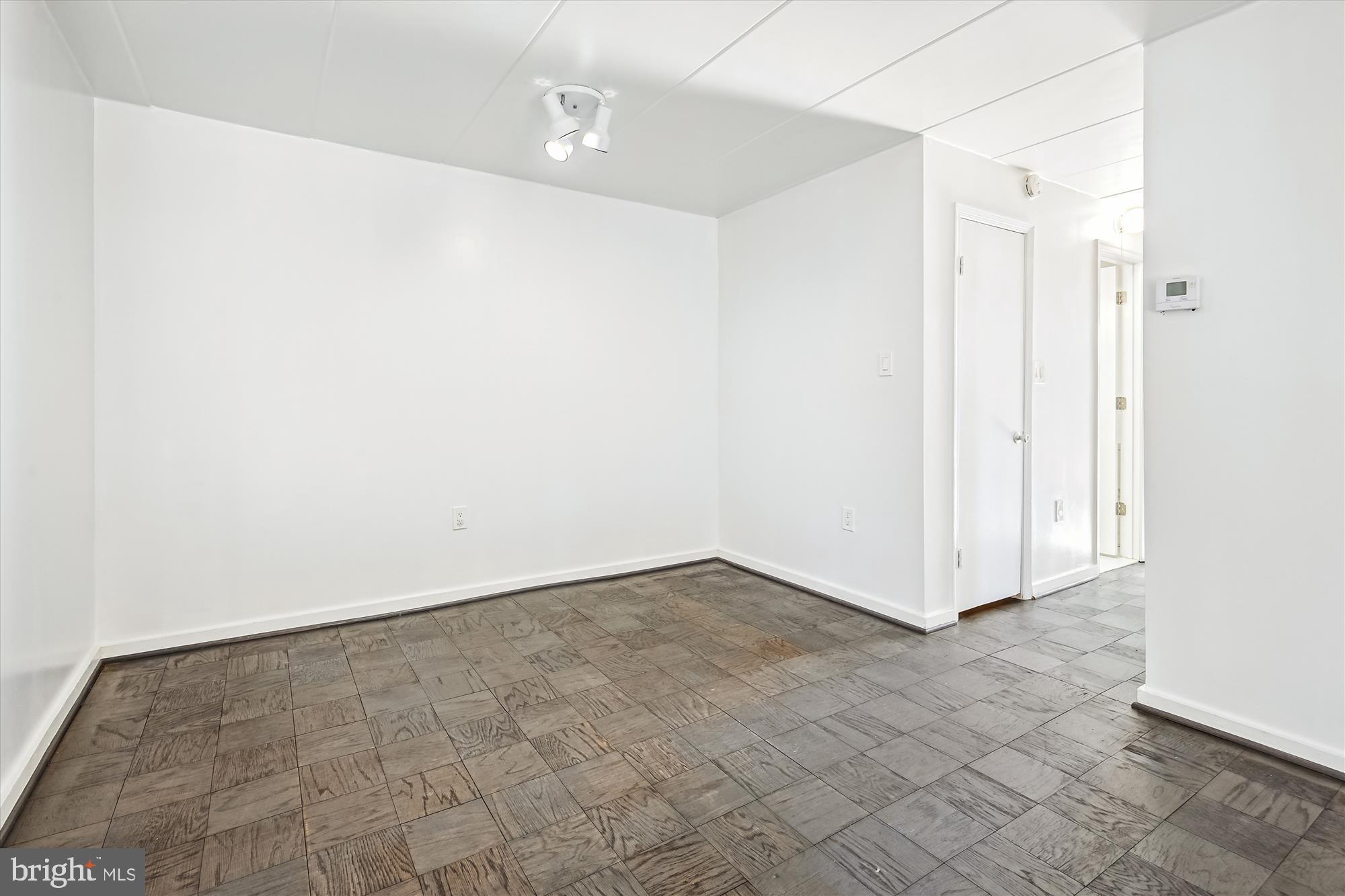 WESTCHESTER WEST - Residential