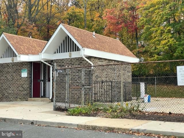 WESTCHESTER WEST - Residential