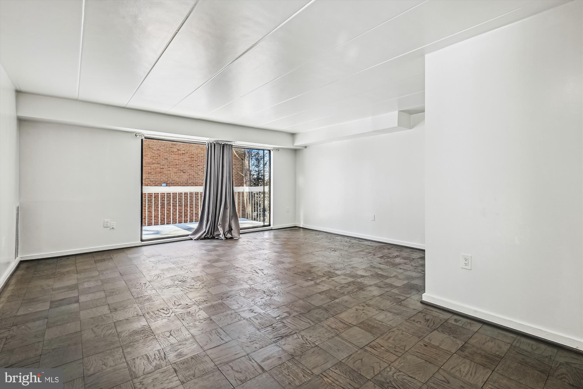 WESTCHESTER WEST - Residential