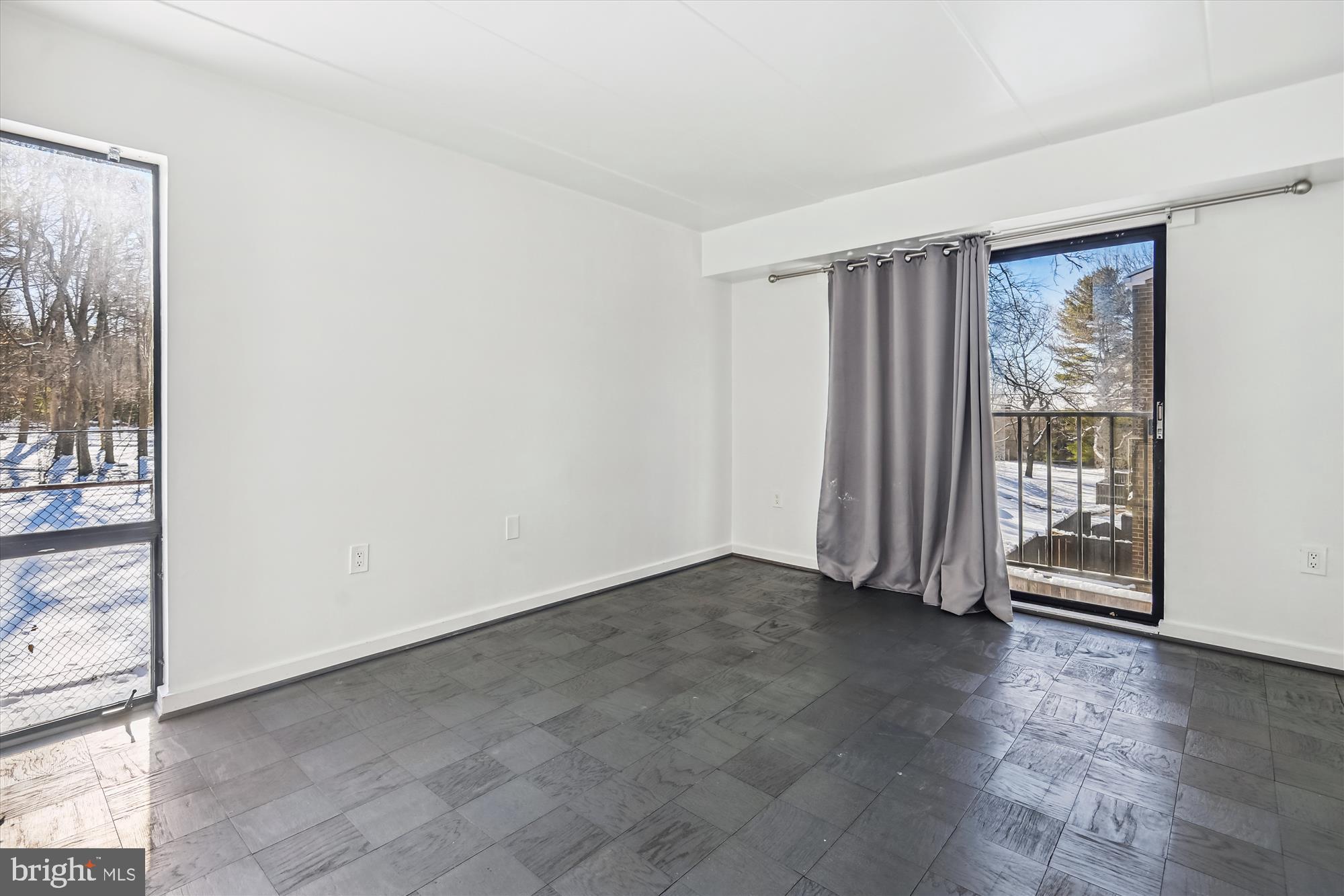 WESTCHESTER WEST - Residential