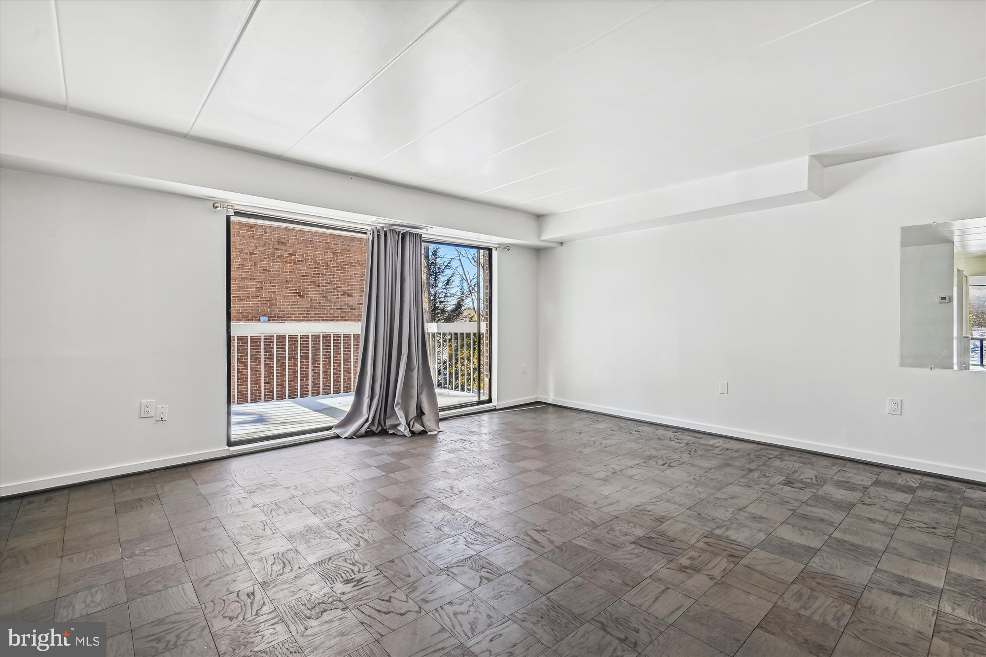 WESTCHESTER WEST - Residential