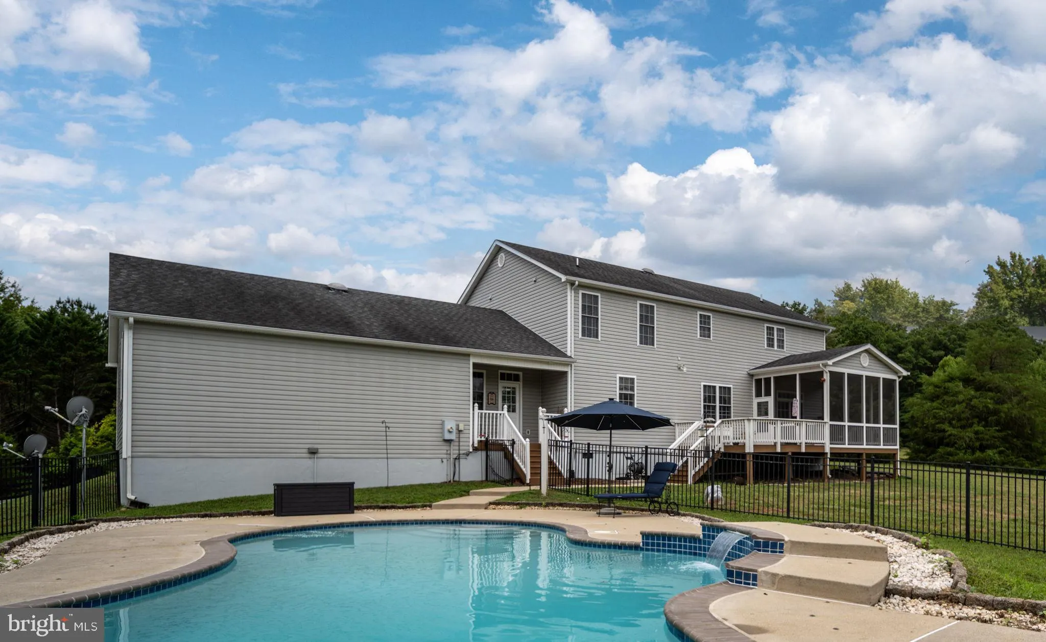 Rhoadesville, Virginia 22542, United States, 4 Bedrooms Bedrooms, ,3 BathroomsBathrooms,Residential,Coming Soon,237713