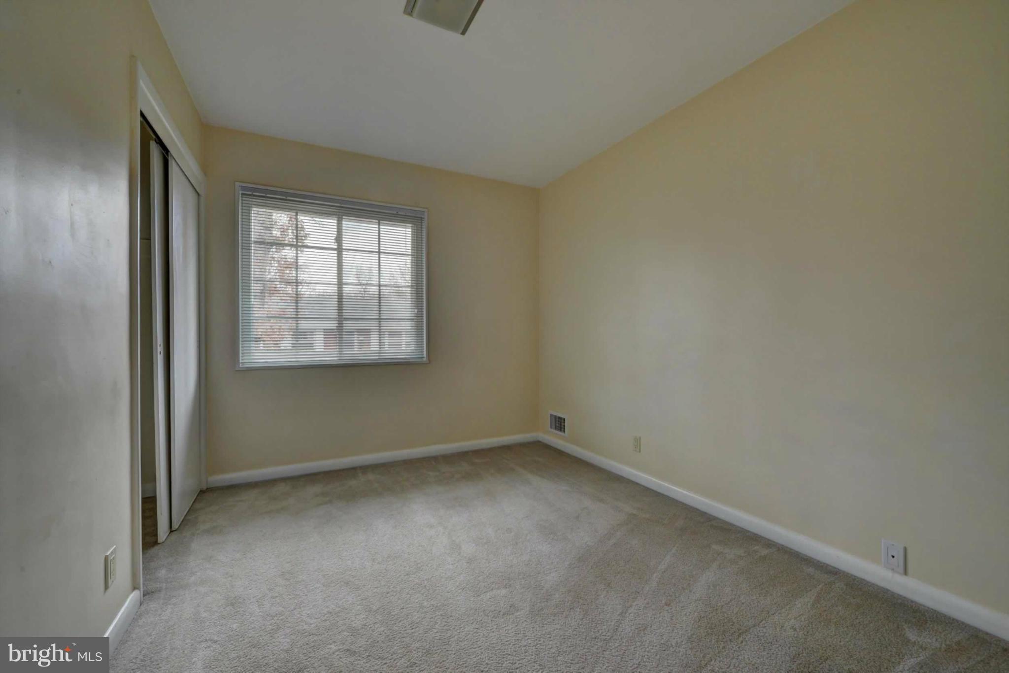 GLENCARLYN - Residential