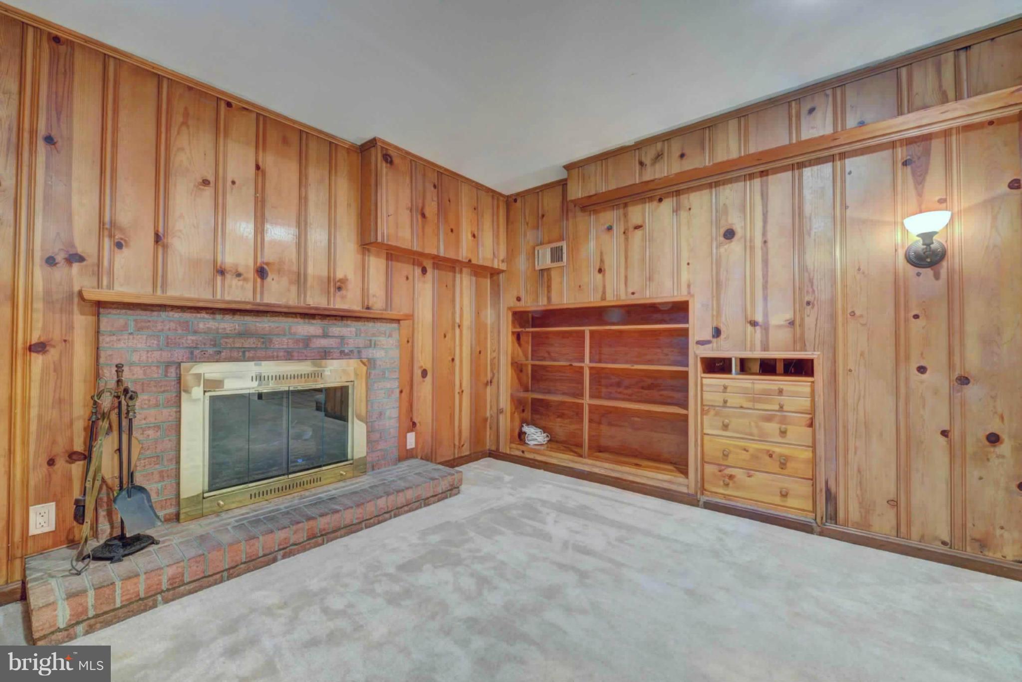 GLENCARLYN - Residential