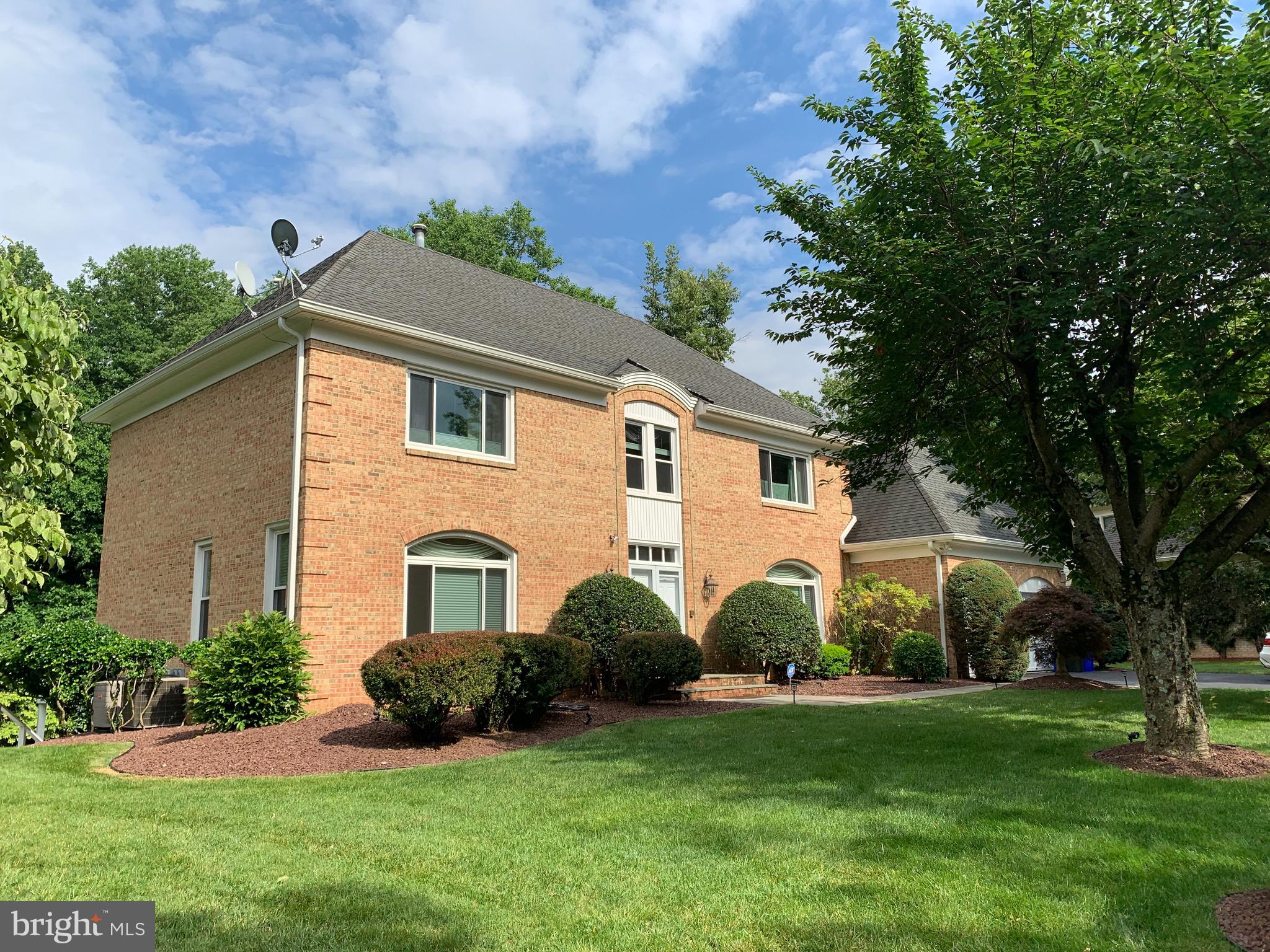 KENTSDALE ESTATES - Residential