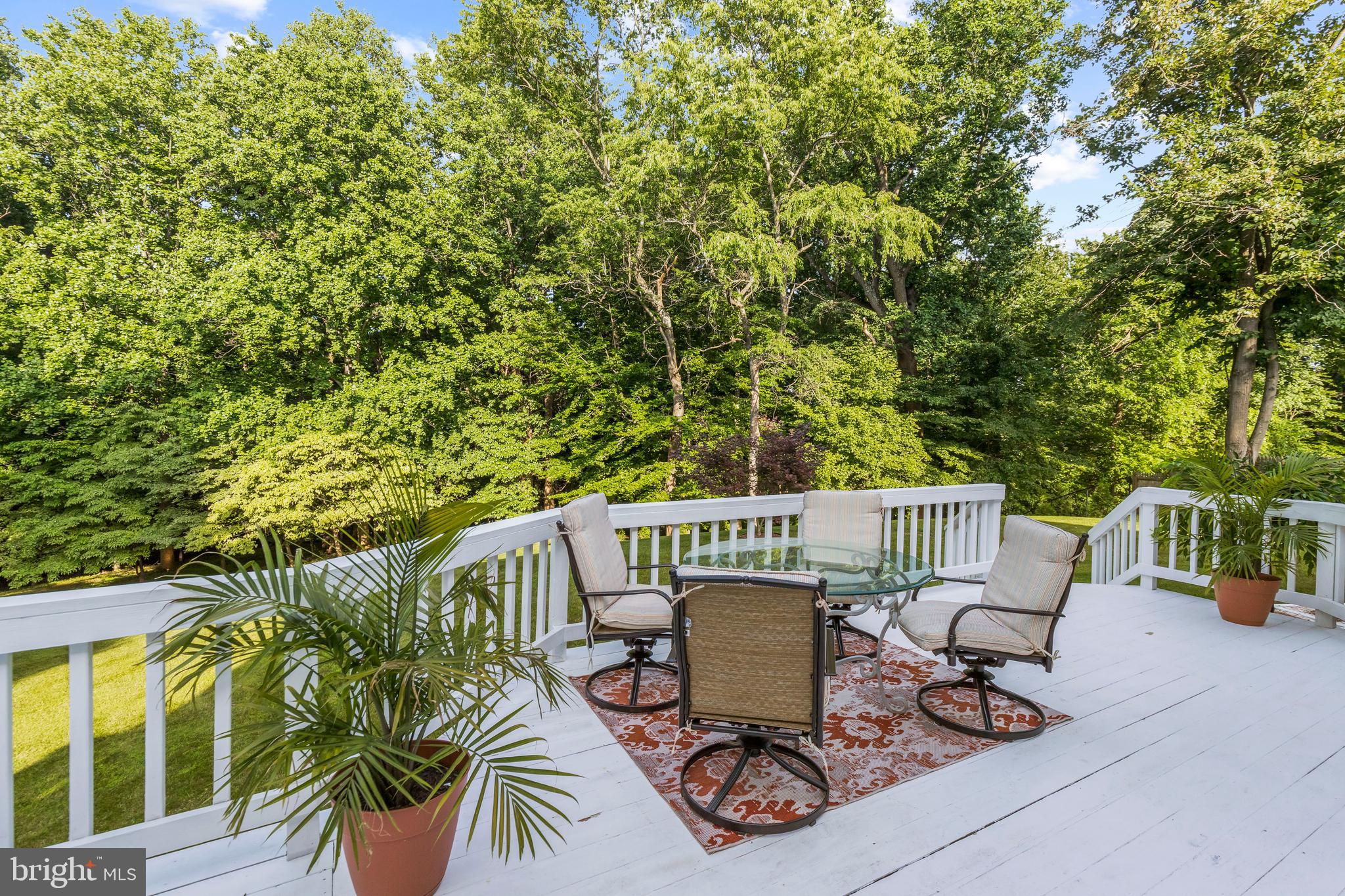 KENTSDALE ESTATES - Residential