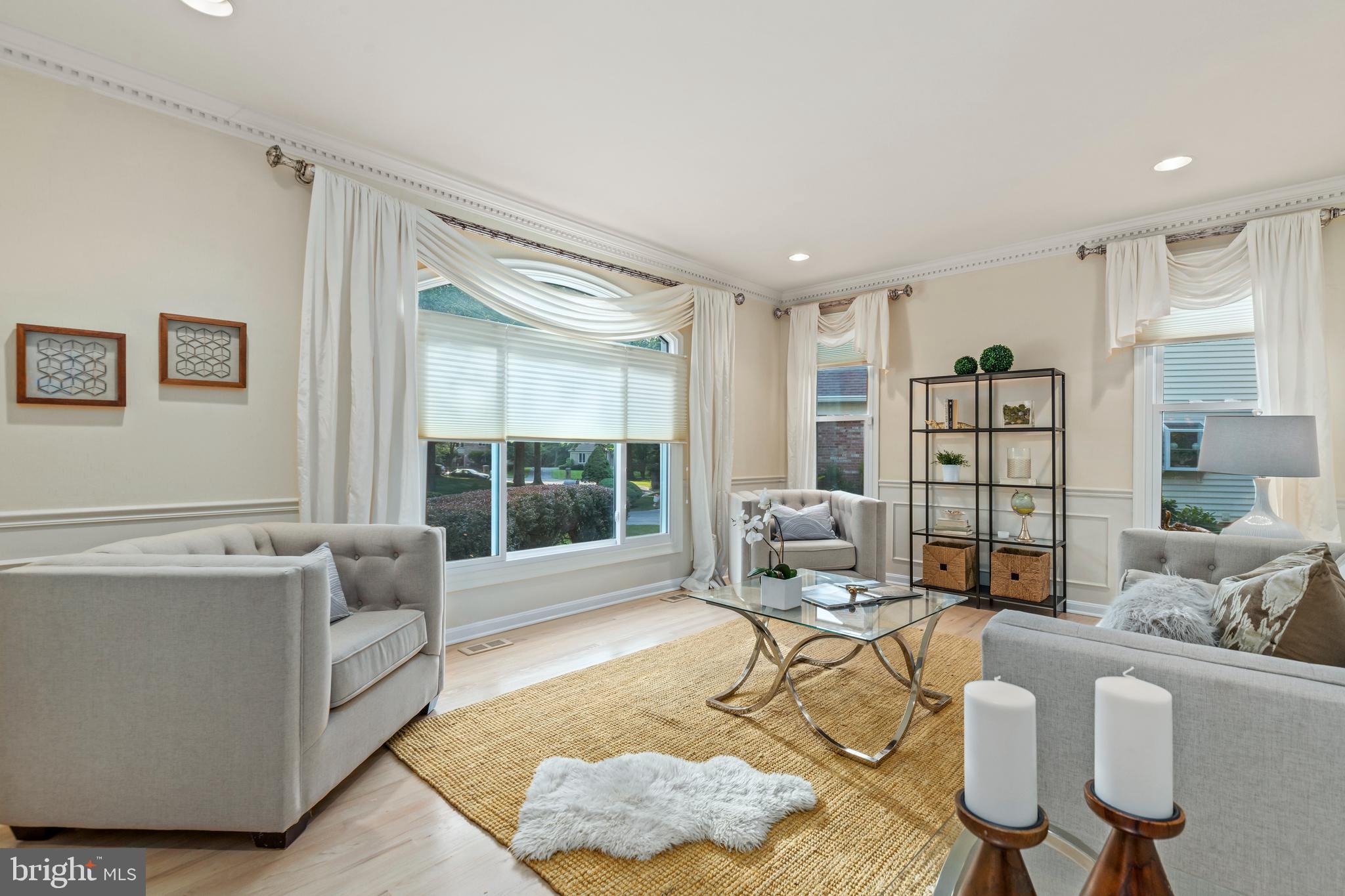 KENTSDALE ESTATES - Residential