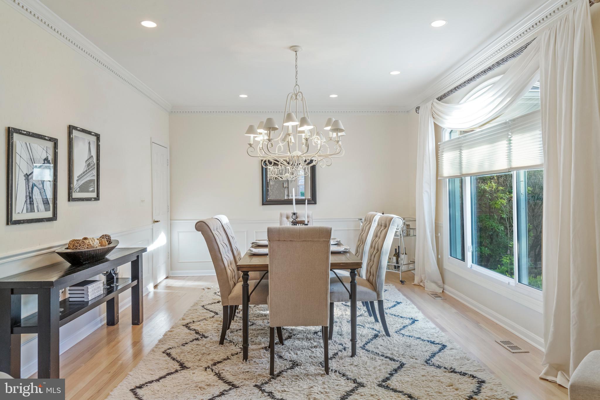 KENTSDALE ESTATES - Residential