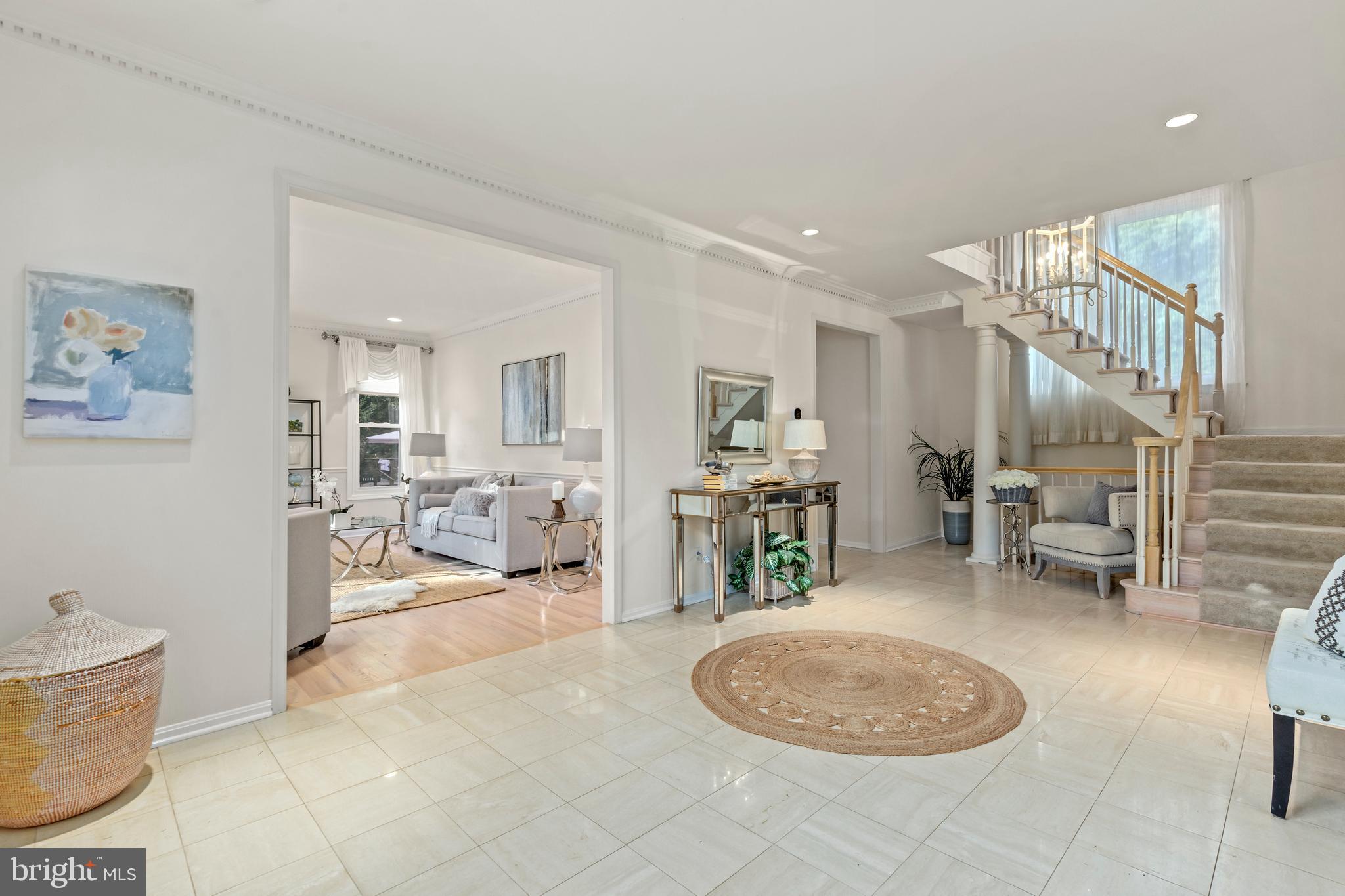 KENTSDALE ESTATES - Residential