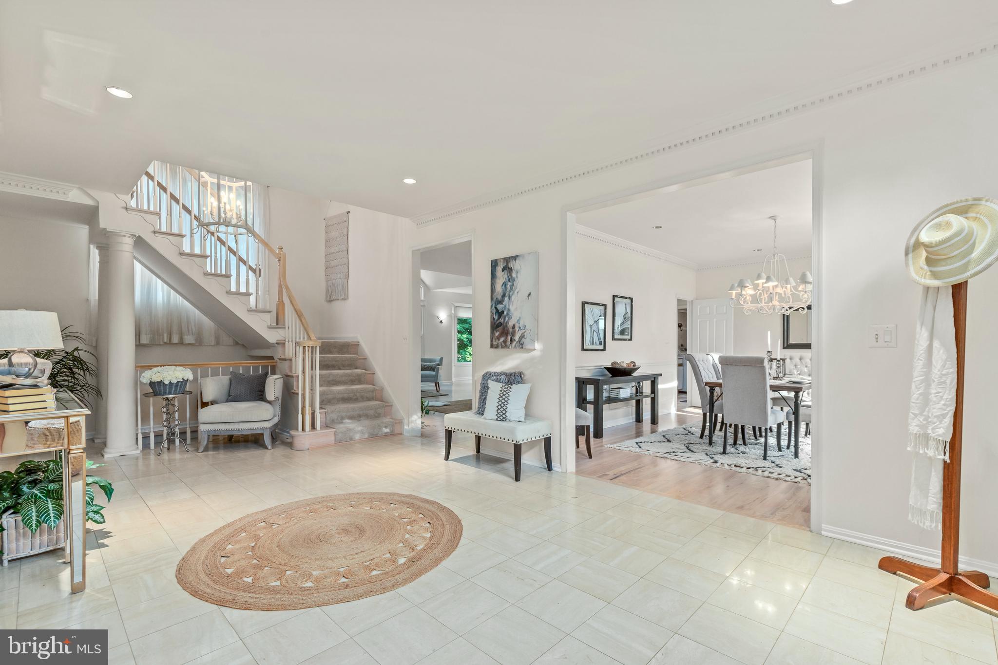 KENTSDALE ESTATES - Residential