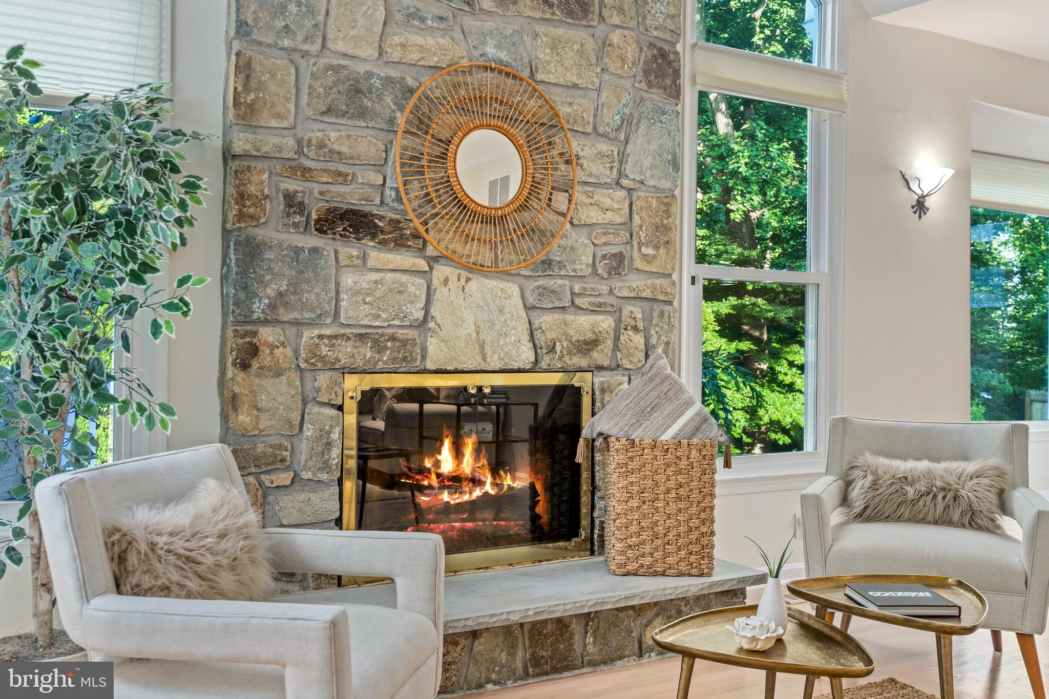 KENTSDALE ESTATES - Residential