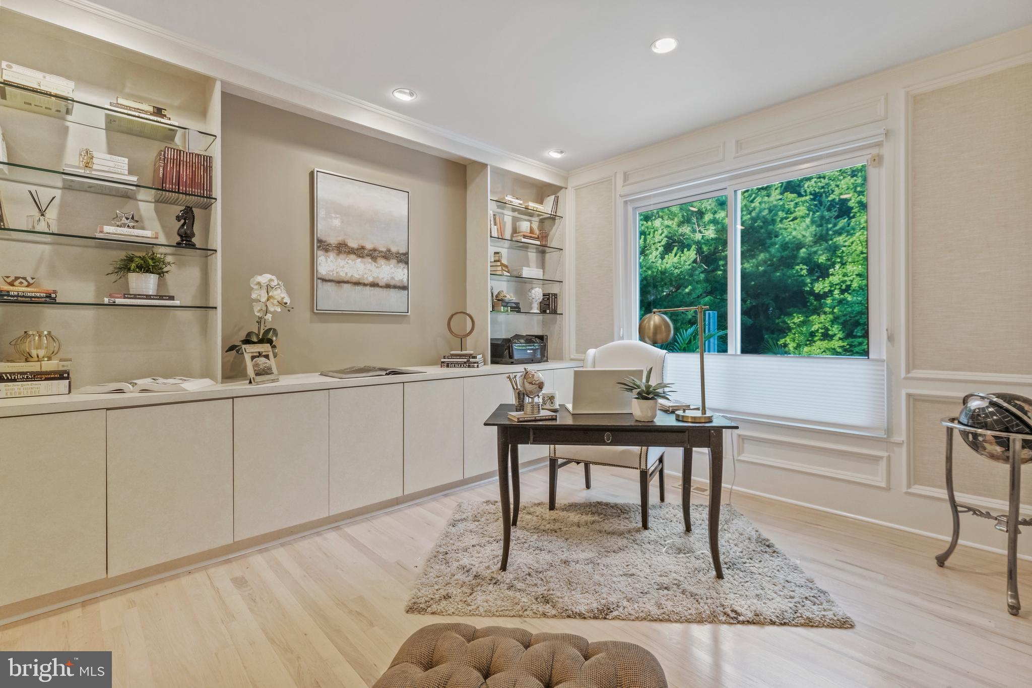 KENTSDALE ESTATES - Residential