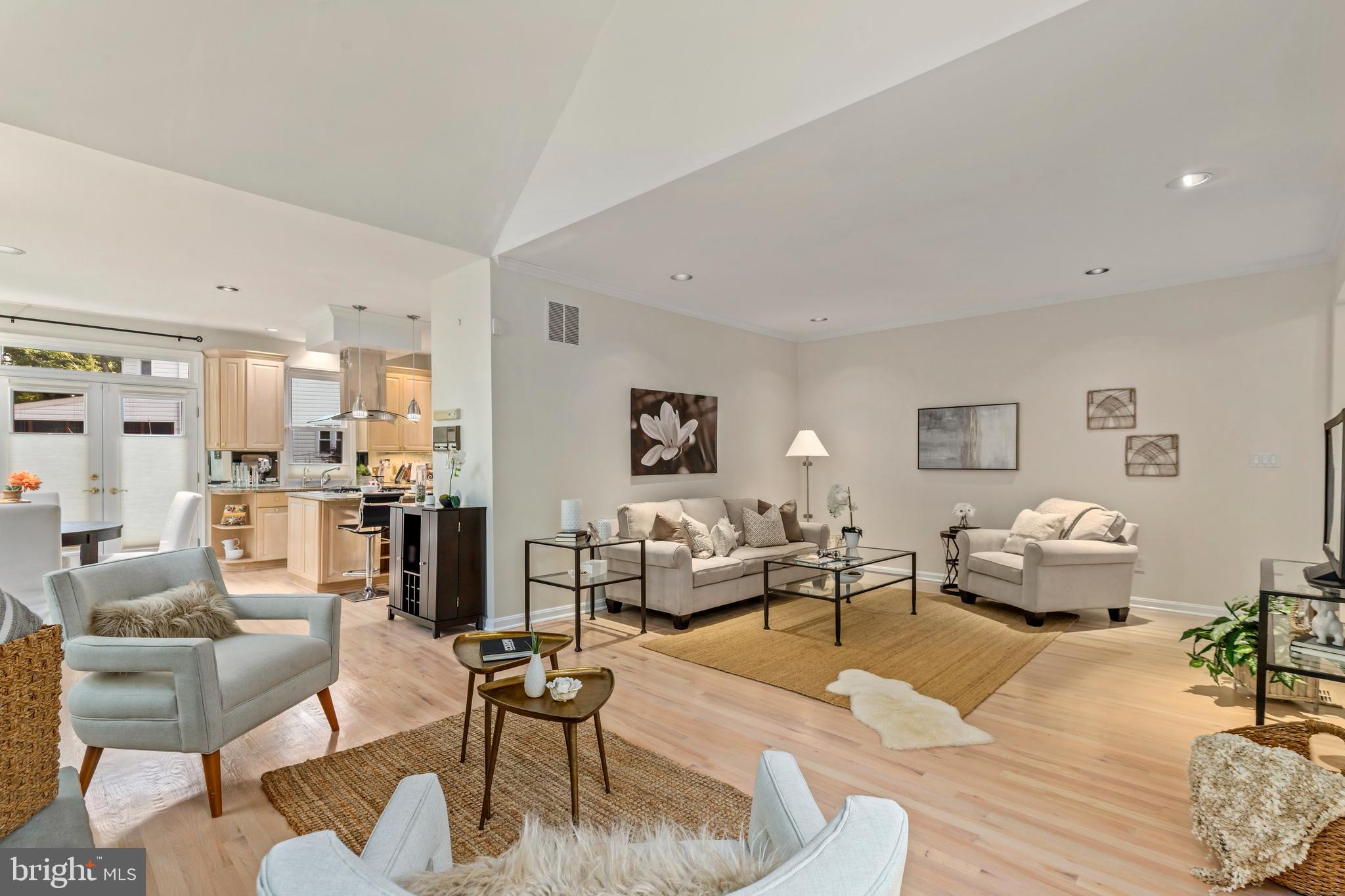 KENTSDALE ESTATES - Residential