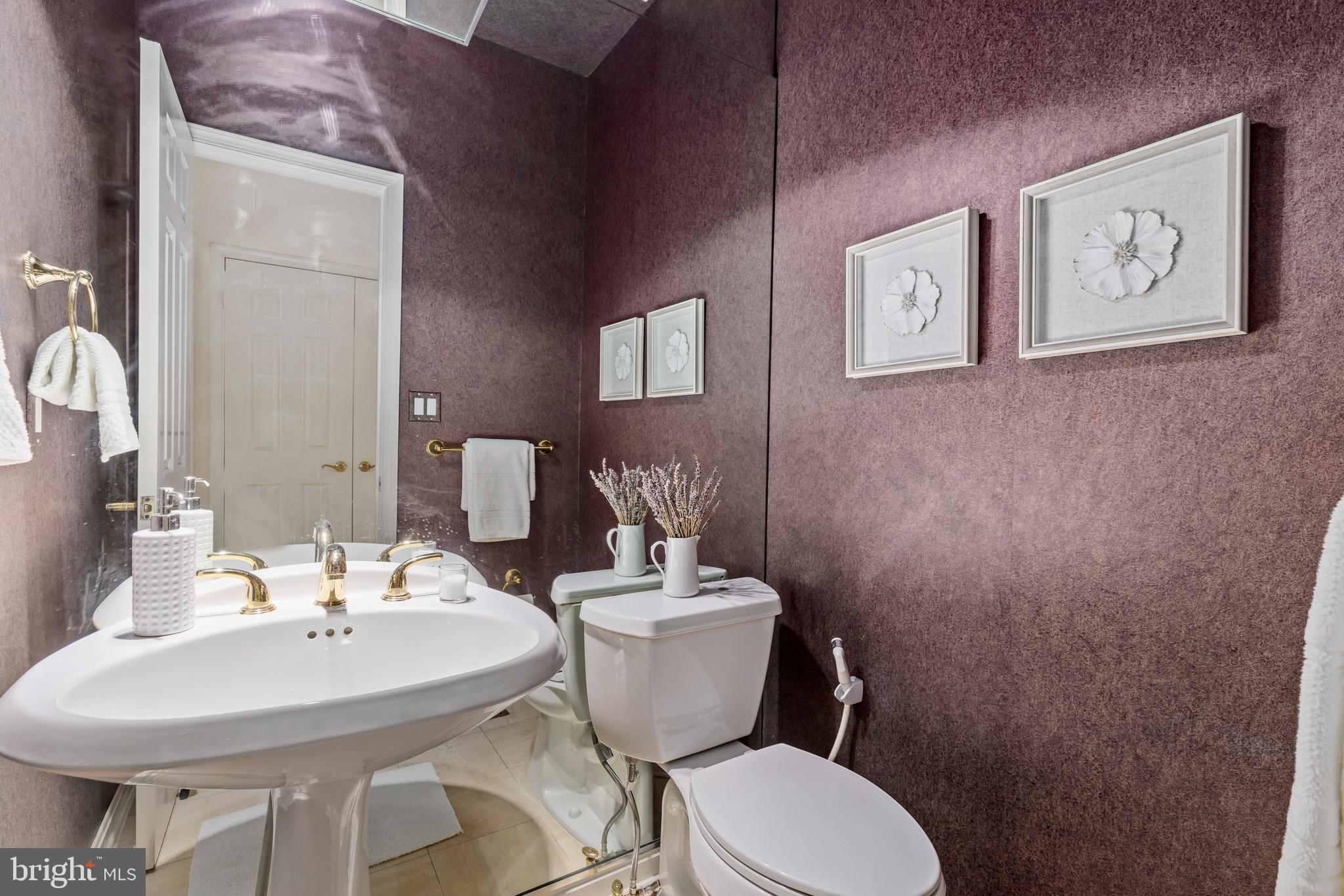 KENTSDALE ESTATES - Residential