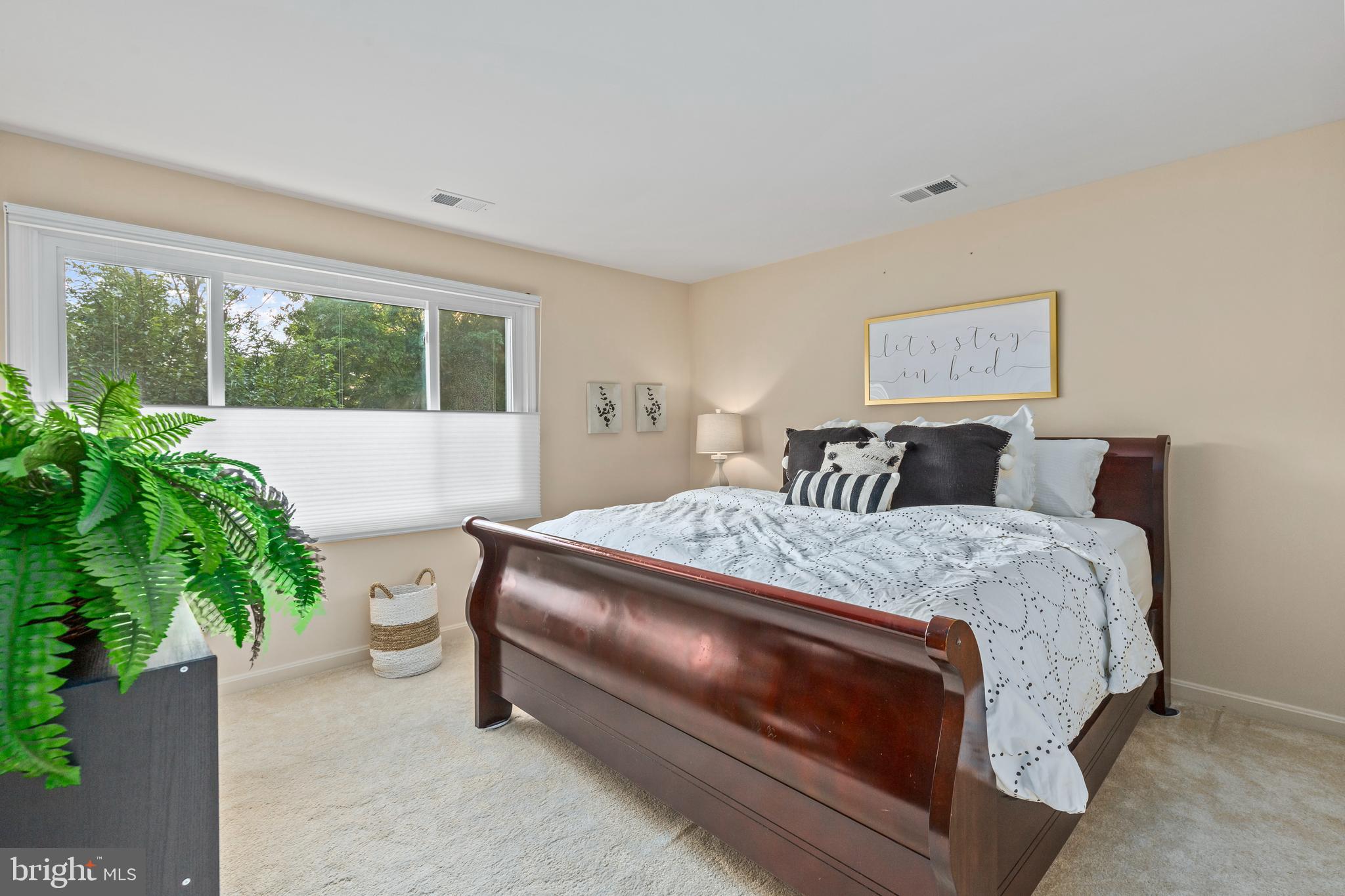 KENTSDALE ESTATES - Residential