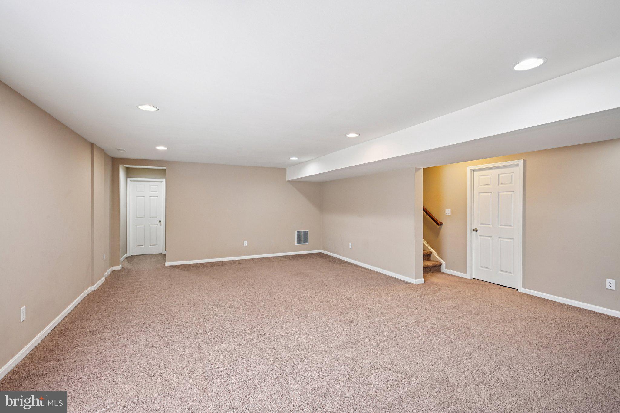 HEATHER WYND WEST - Residential