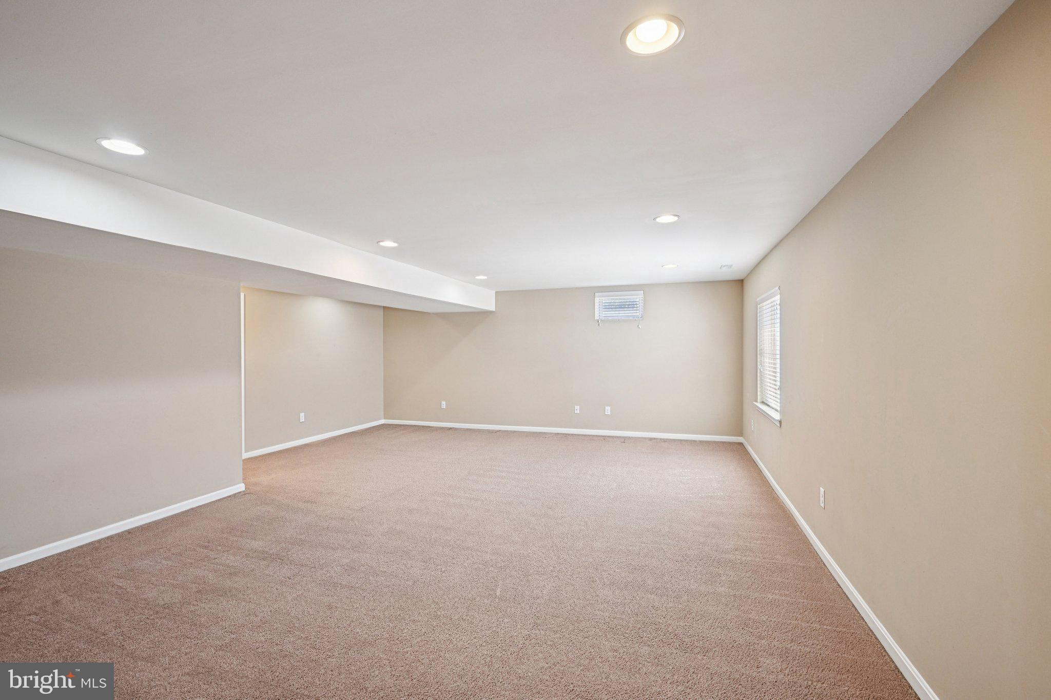 HEATHER WYND WEST - Residential