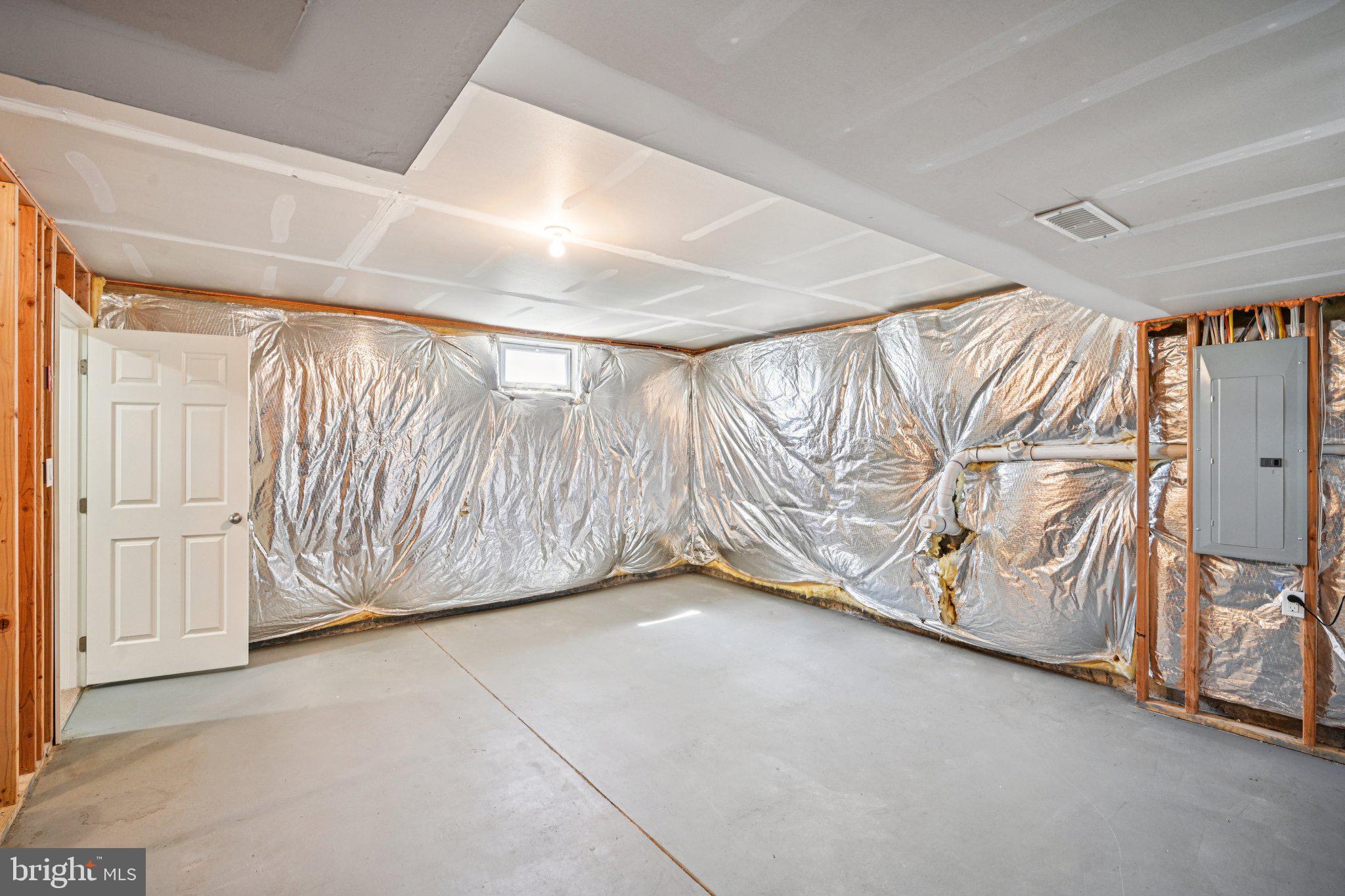 HEATHER WYND WEST - Residential