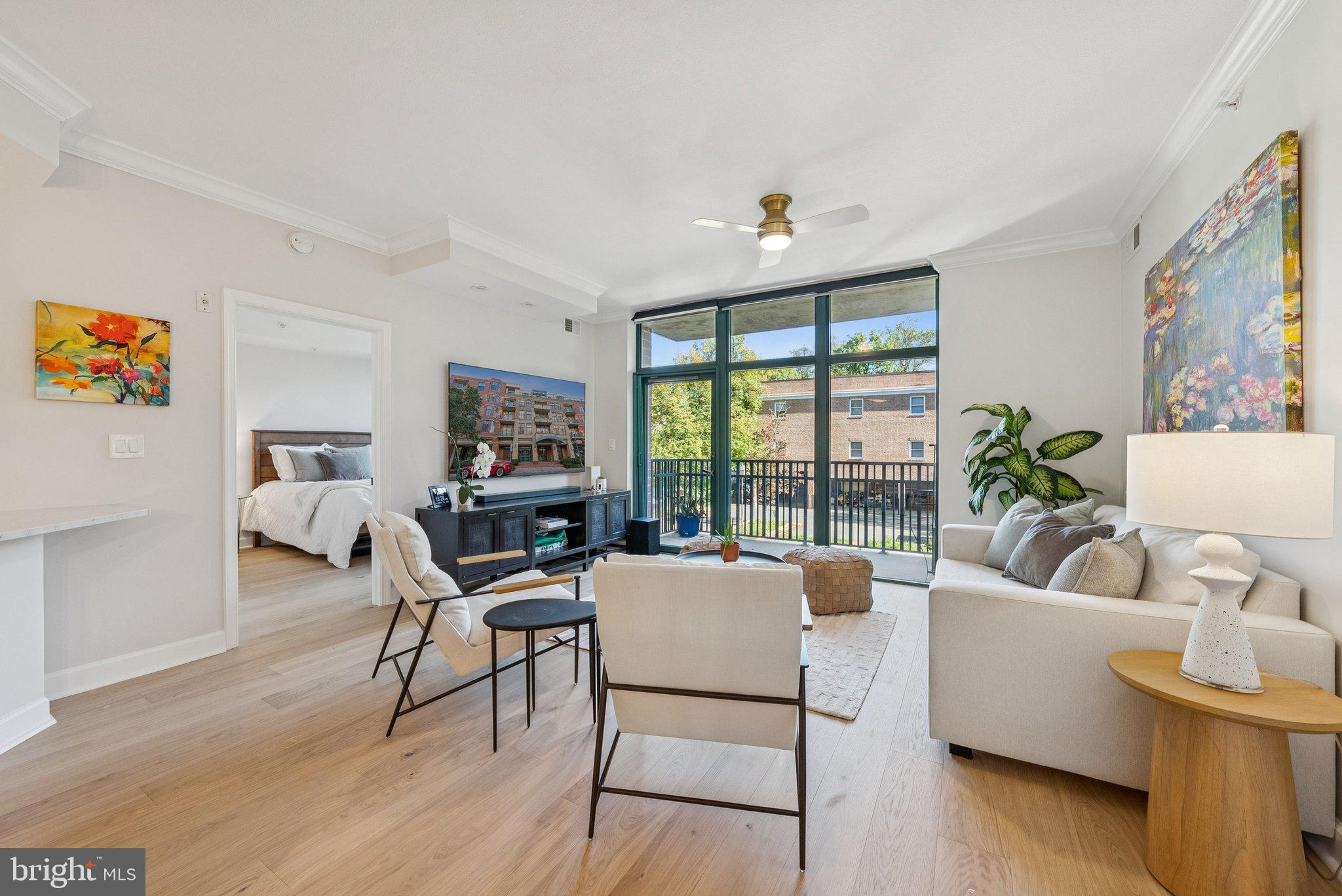 BROADWAY CONDOMINIUM - Residential