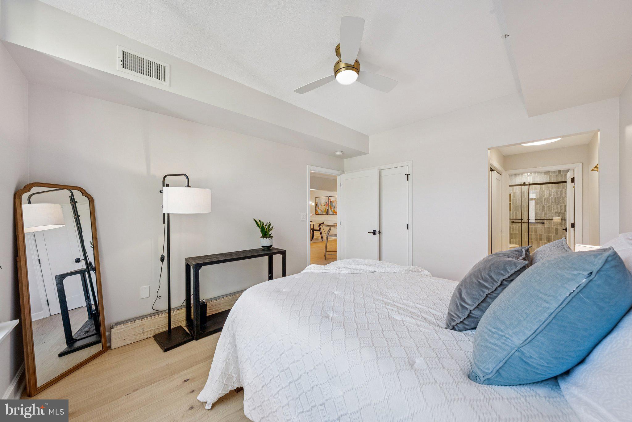 BROADWAY CONDOMINIUM - Residential