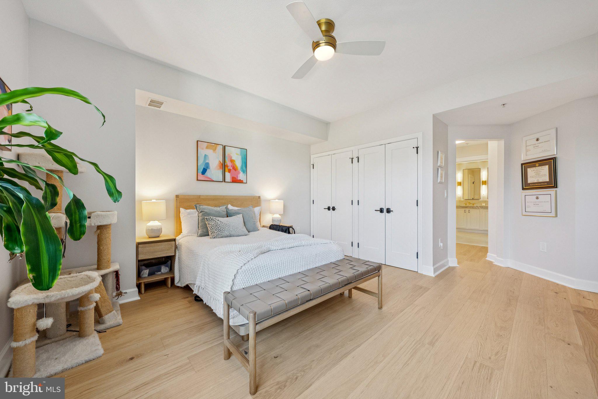 BROADWAY CONDOMINIUM - Residential