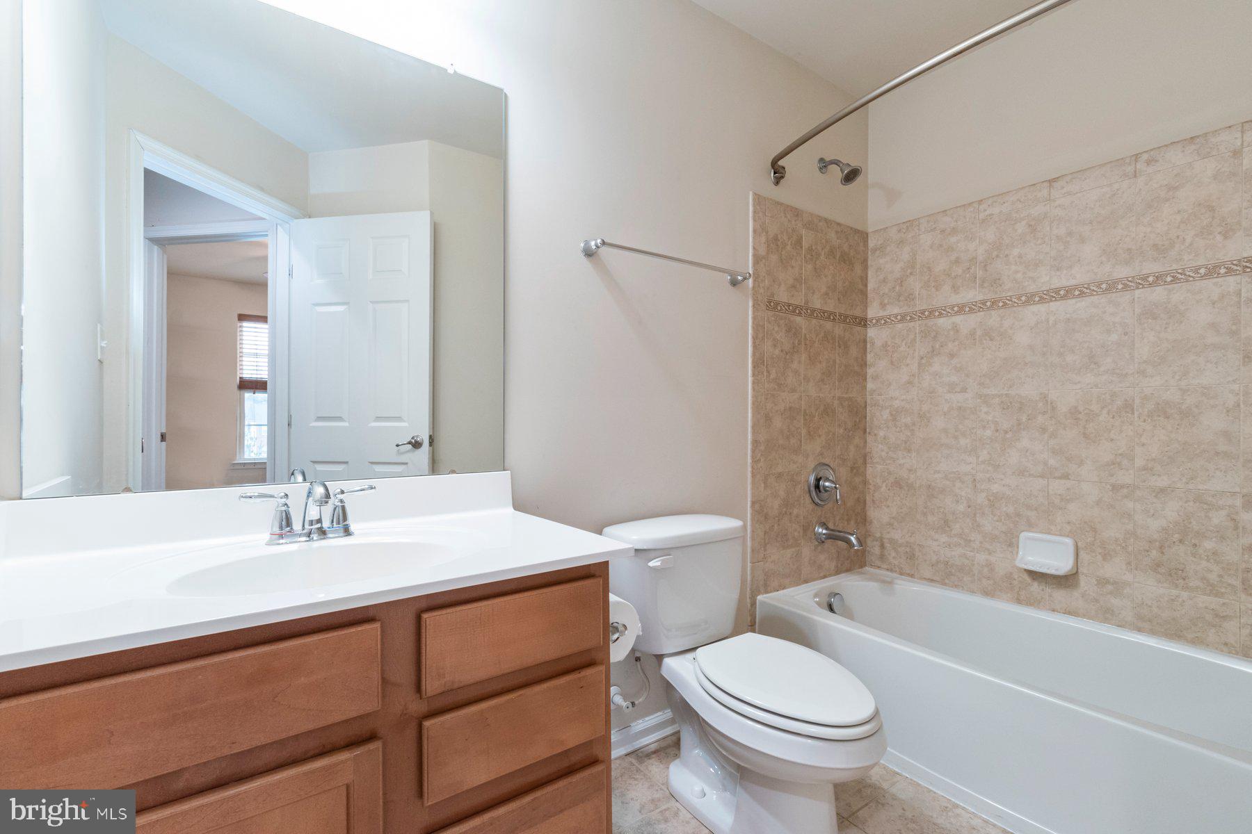 TANYARD SPRINGS - Residential Lease