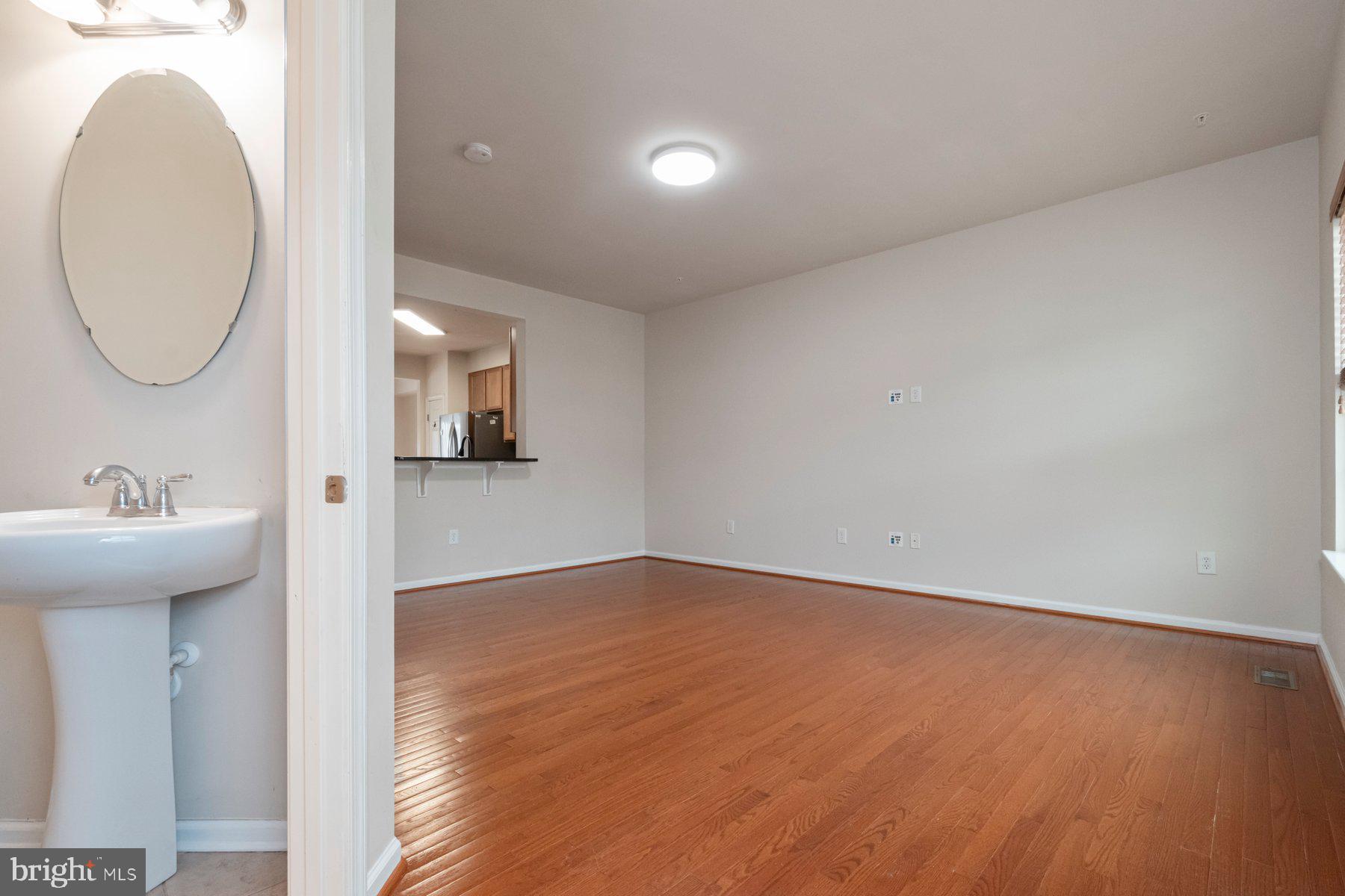 TANYARD SPRINGS - Residential Lease