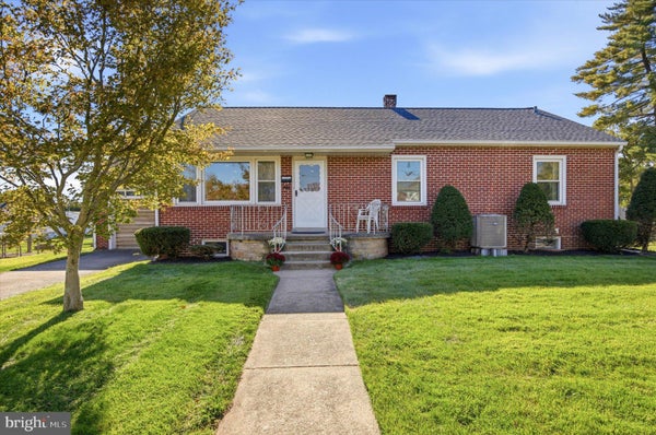 1134 ELM ST, LANSDALE, PA 19446 - Image d5d4a1e57d5930dcde7c84253c42c836/701939652