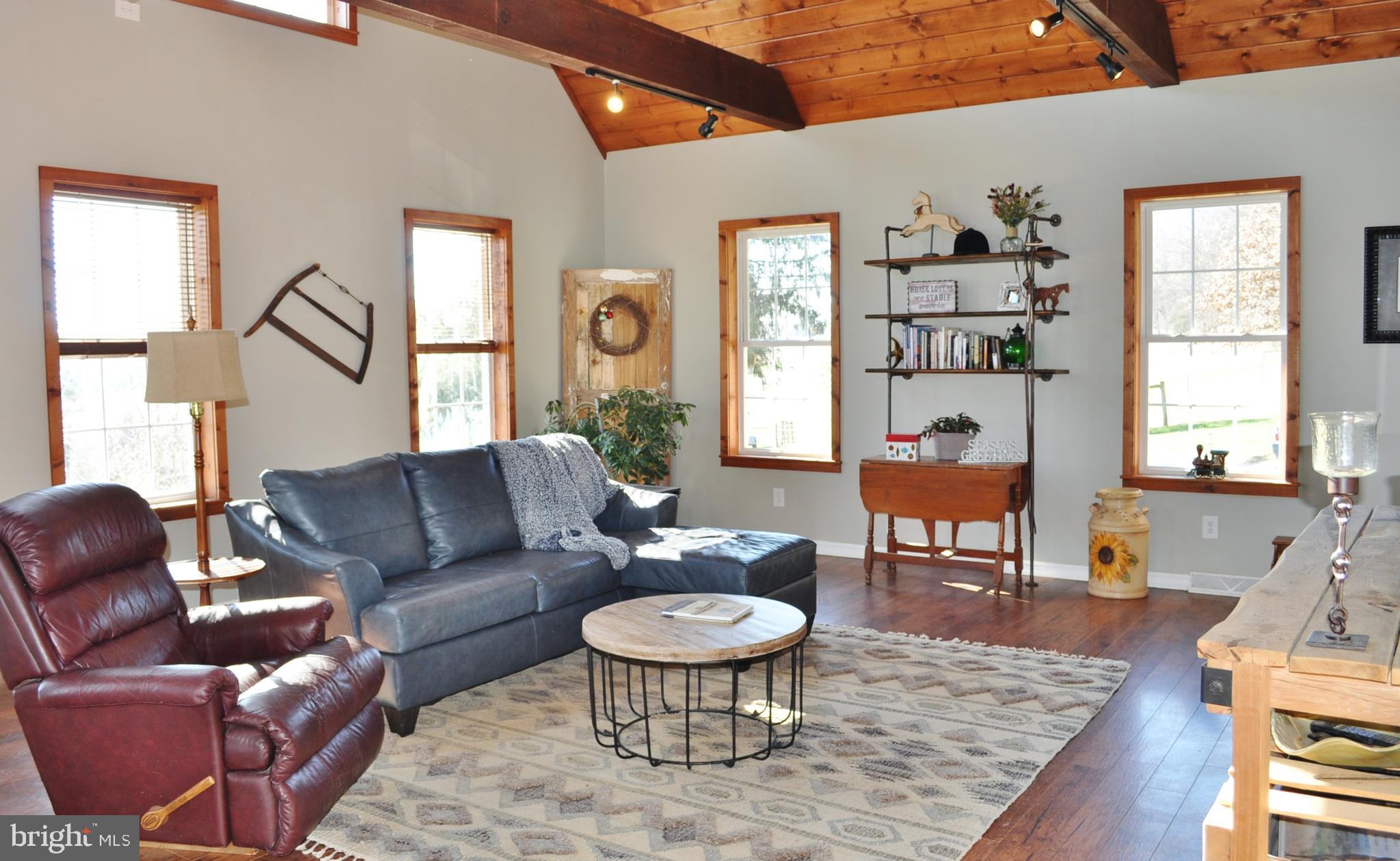 CODORUS TWP - Residential