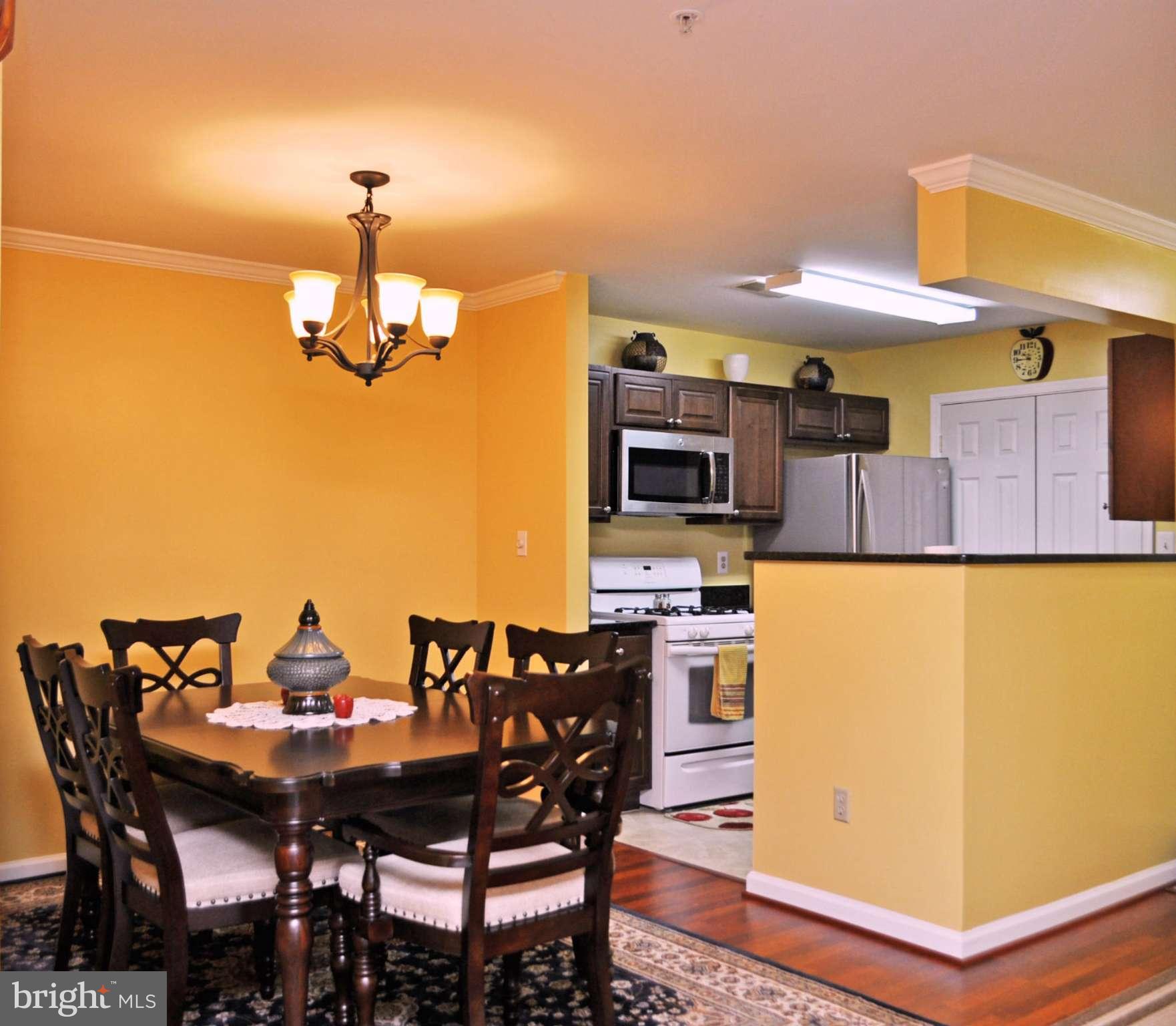 STRATFORD - Residential