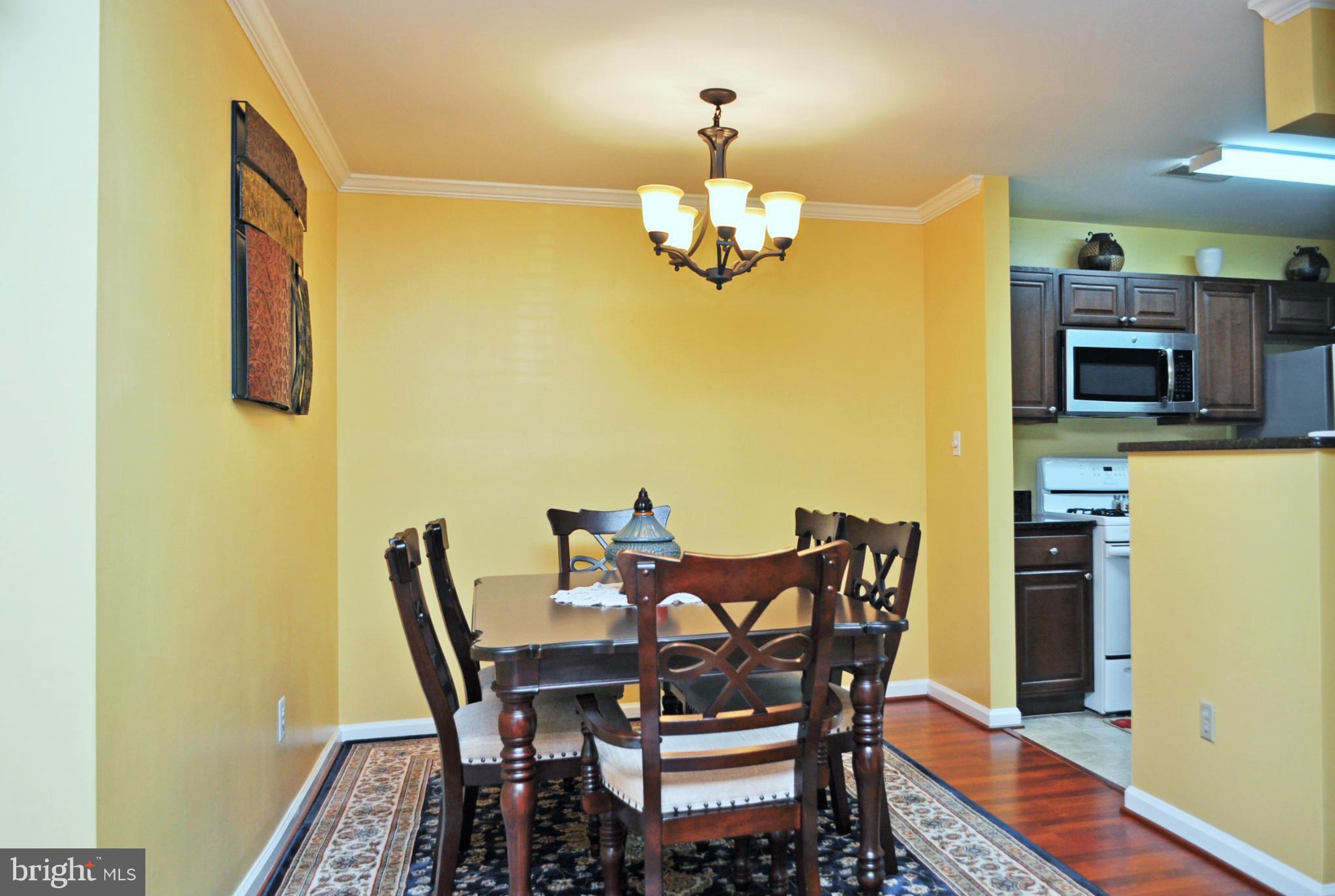 STRATFORD - Residential