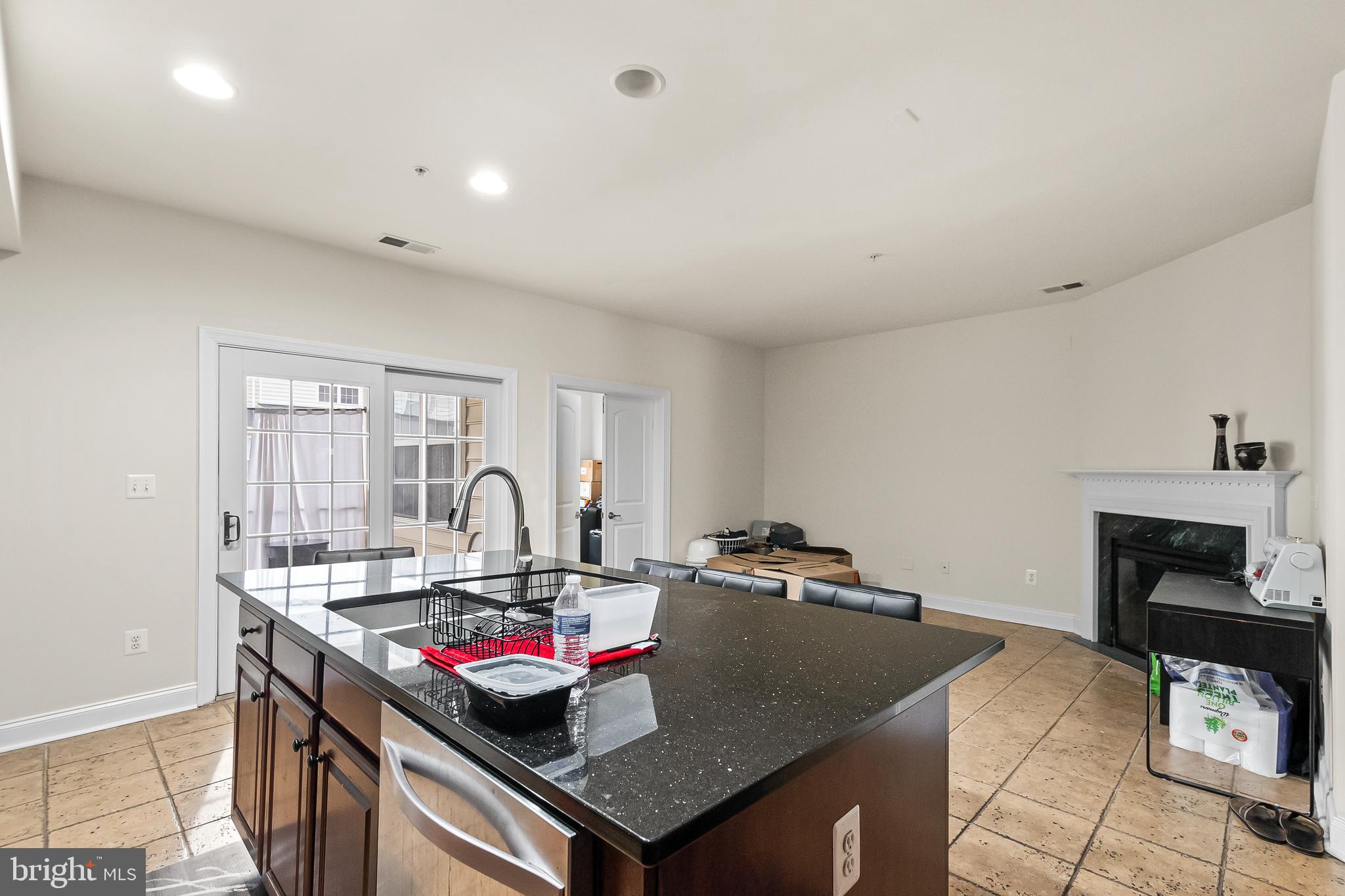 POTOMAC CLUB - Residential