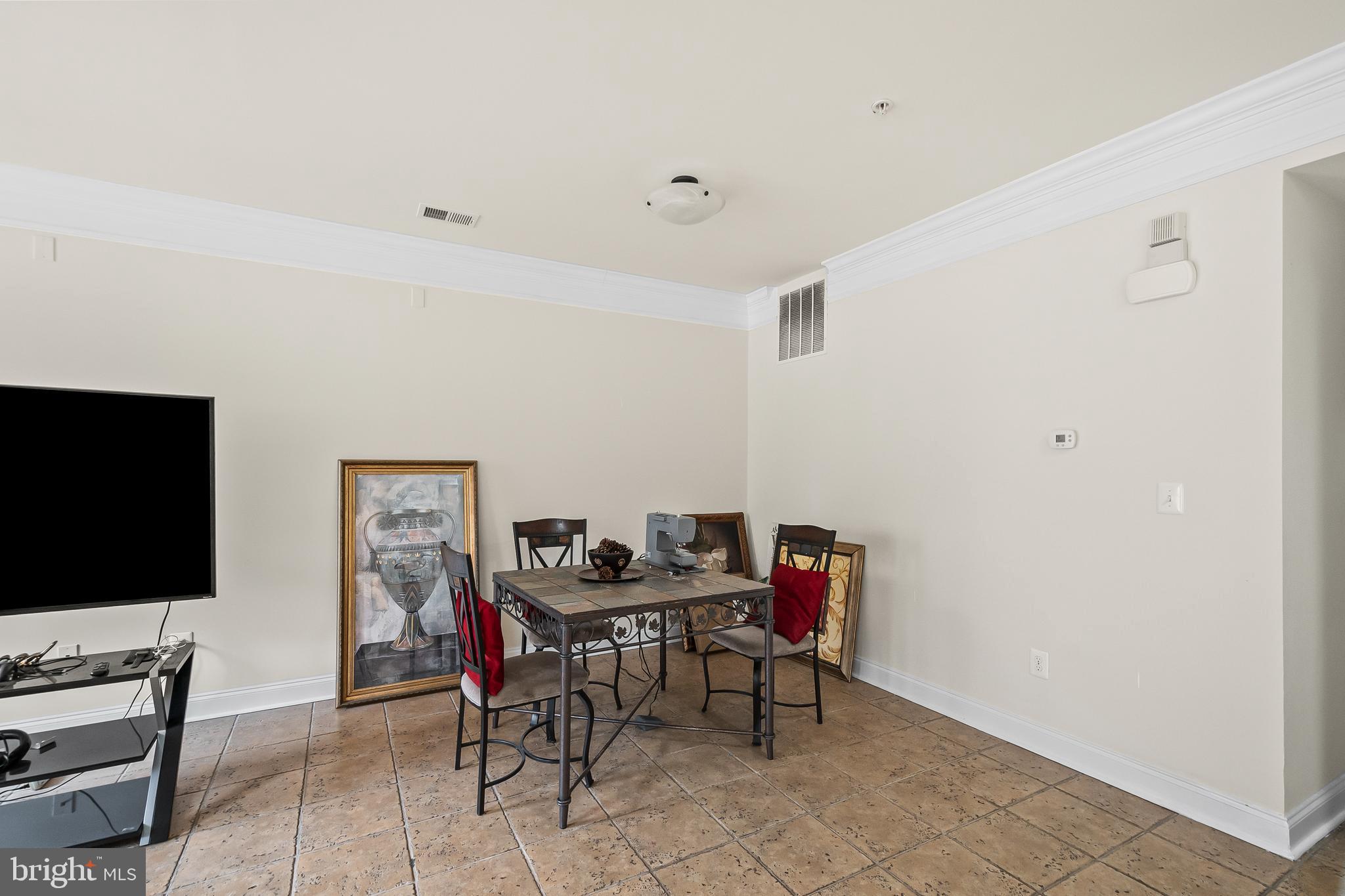 POTOMAC CLUB - Residential