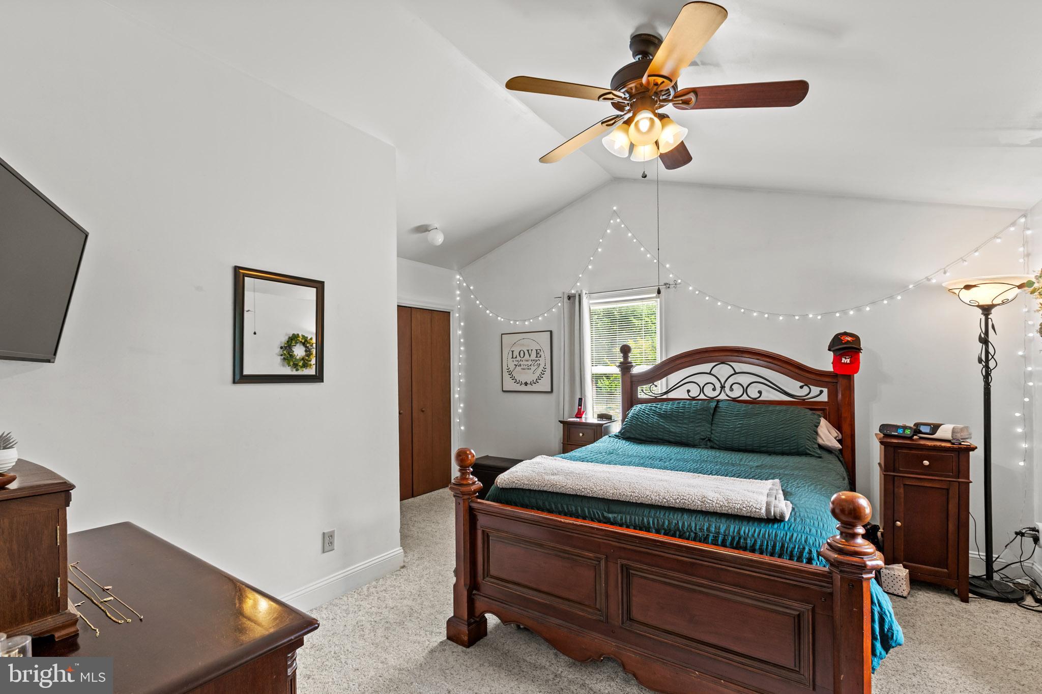 TOWN CREEK - Residential