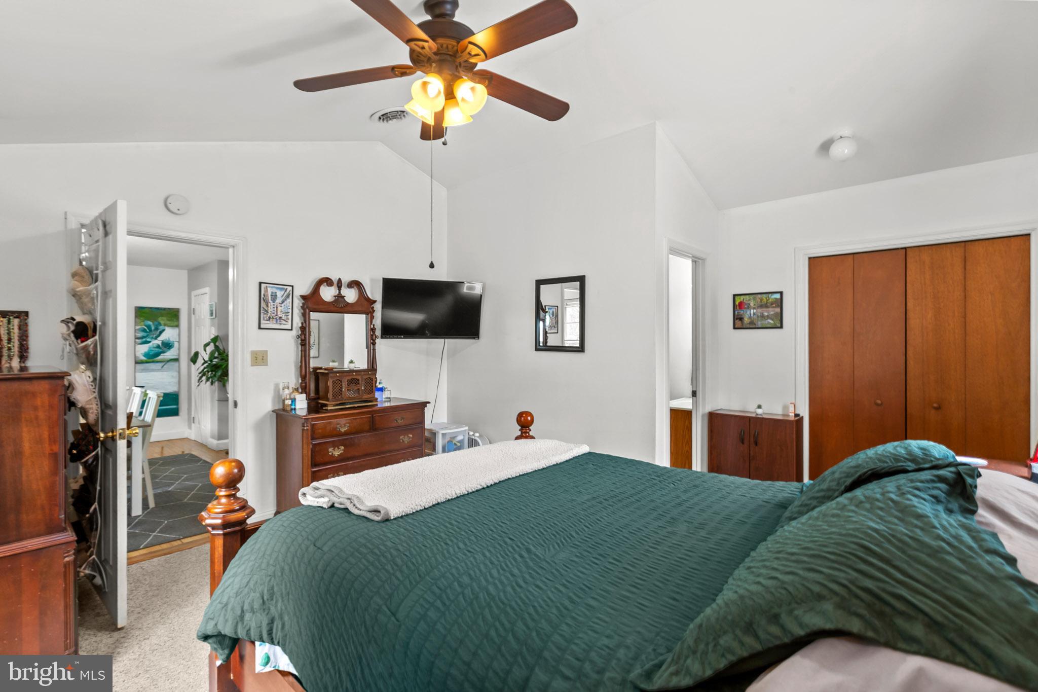 TOWN CREEK - Residential