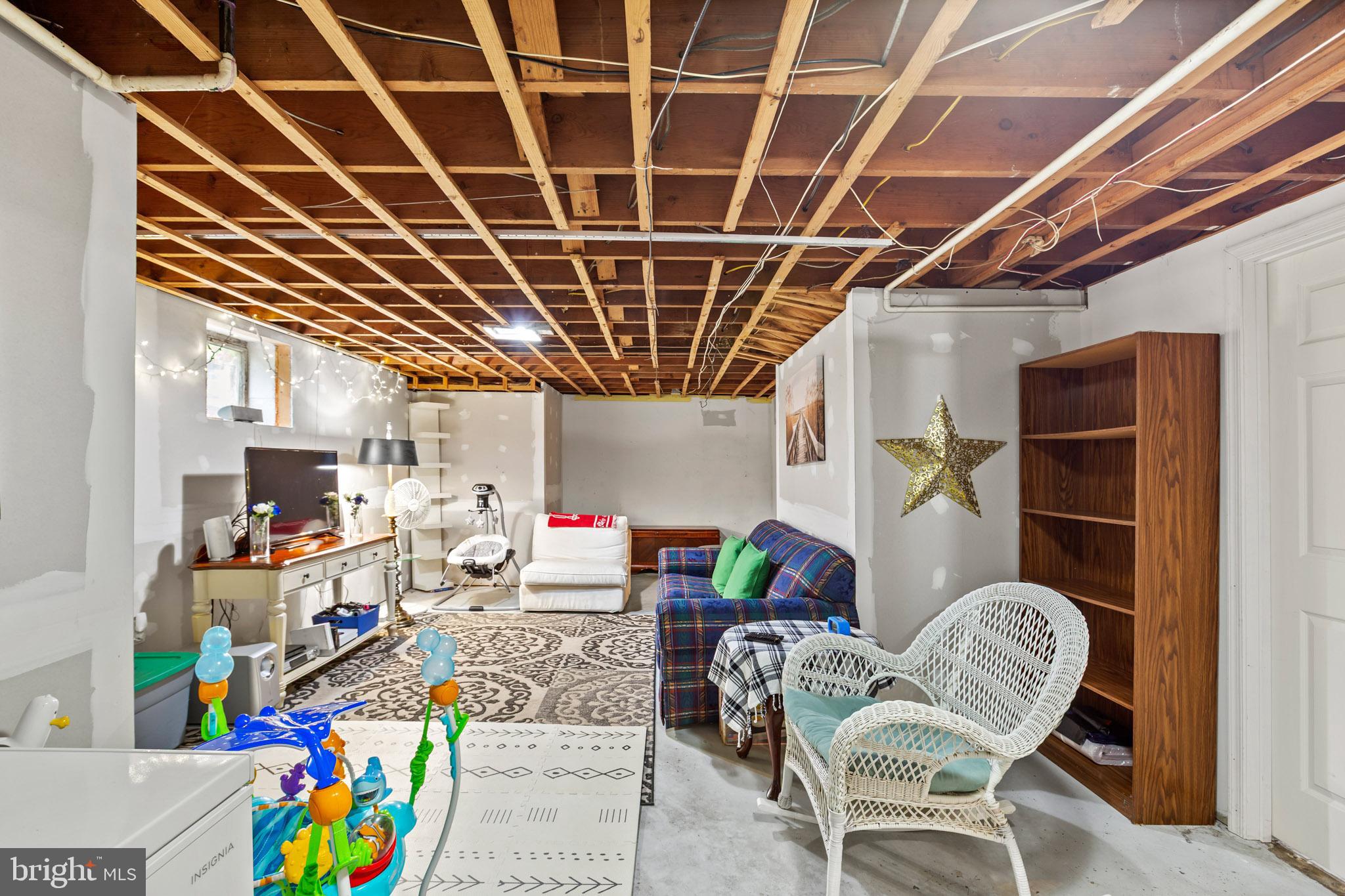 TOWN CREEK - Residential