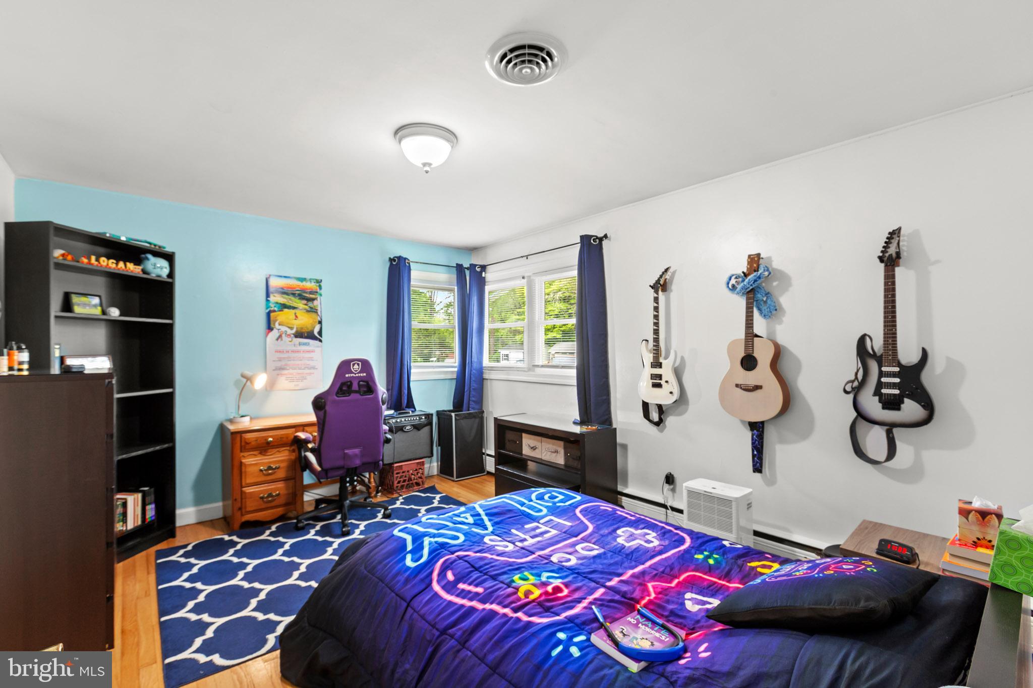 TOWN CREEK - Residential