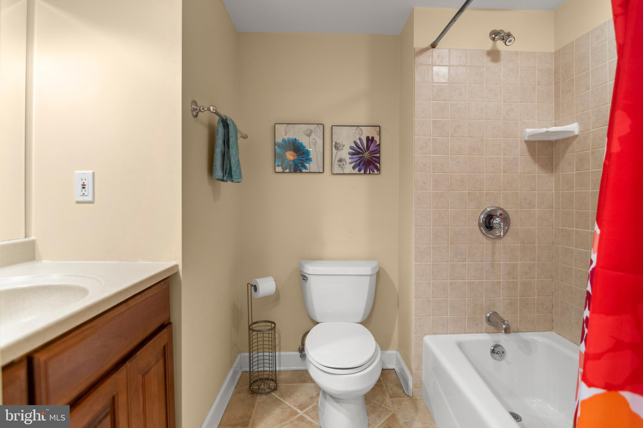 ADMIRAL HEIGHTS - Residential