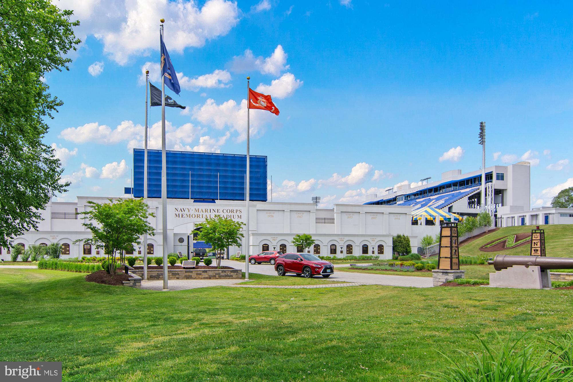 ADMIRAL HEIGHTS - Residential