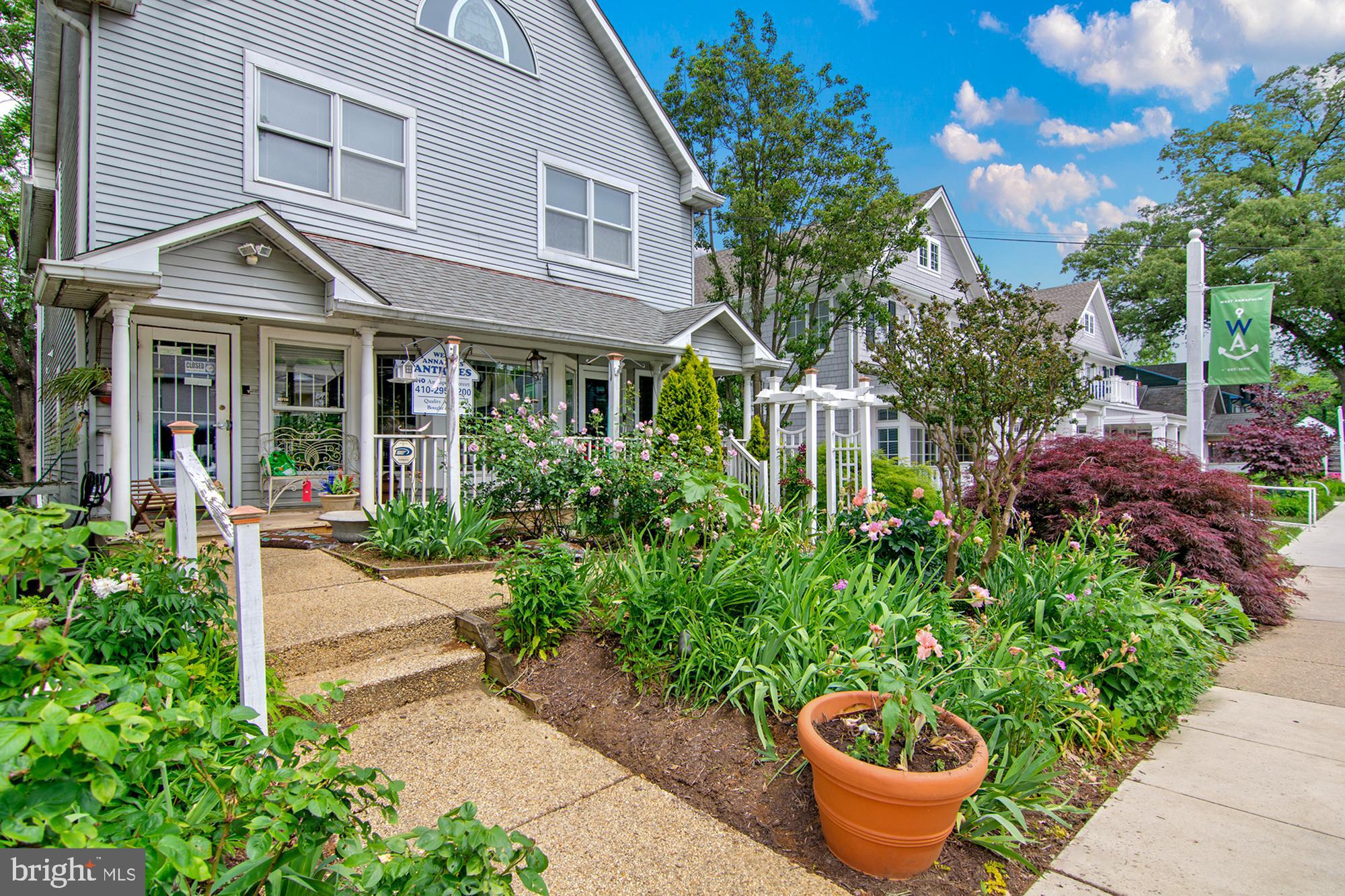 ADMIRAL HEIGHTS - Residential